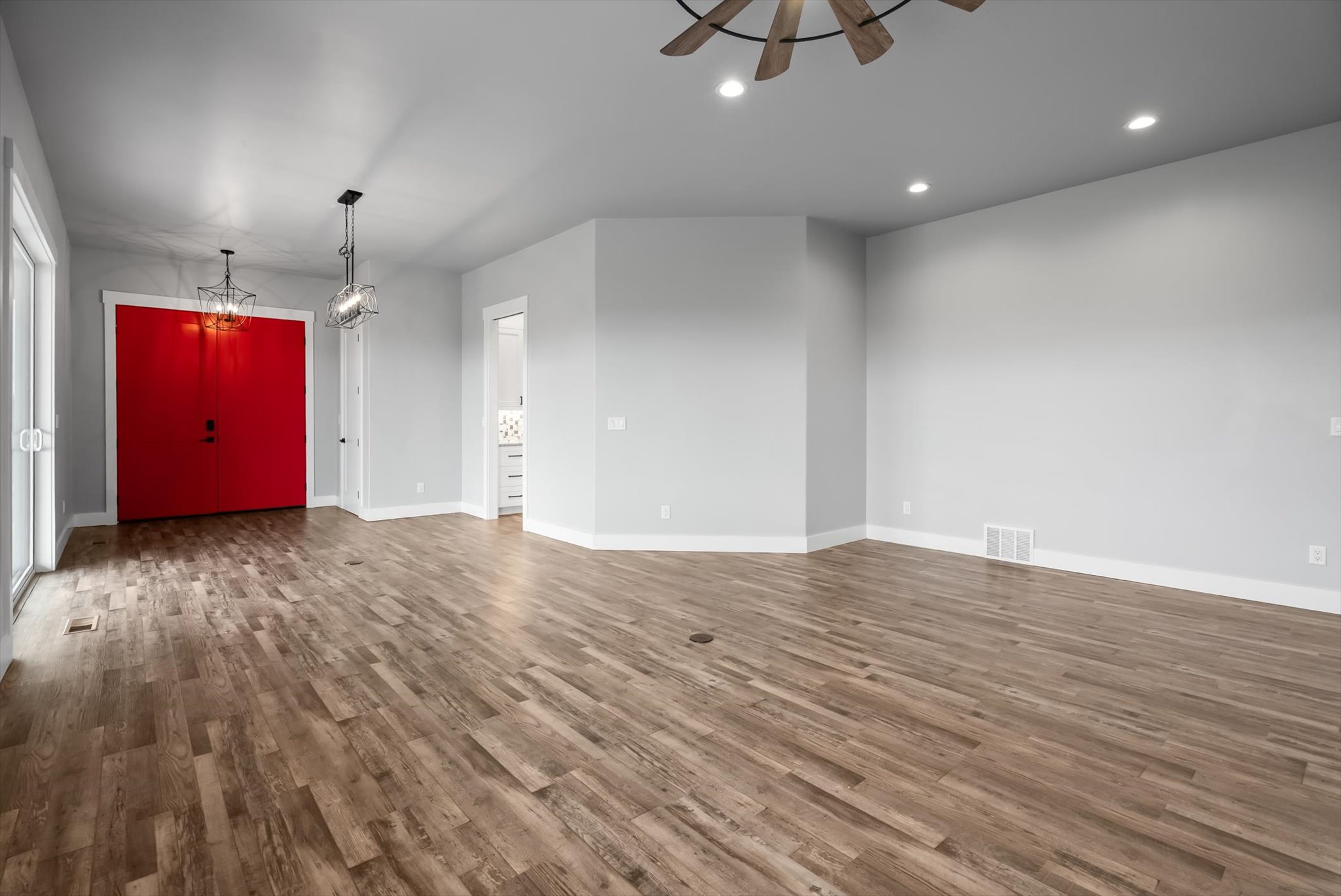53 Mannington Street Property Photo 9