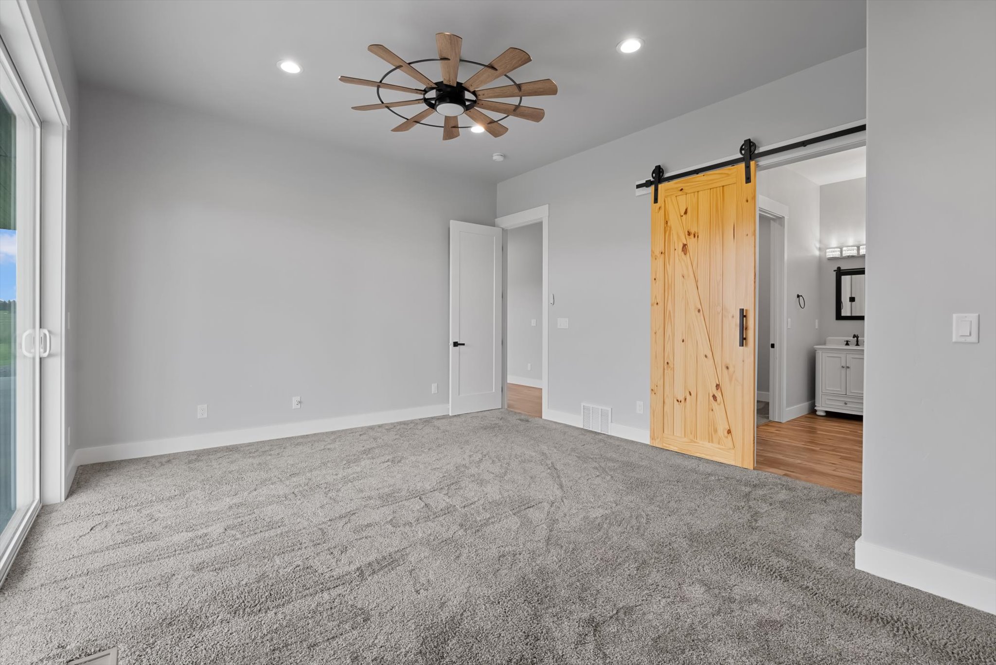 53 Mannington Street Property Photo 17