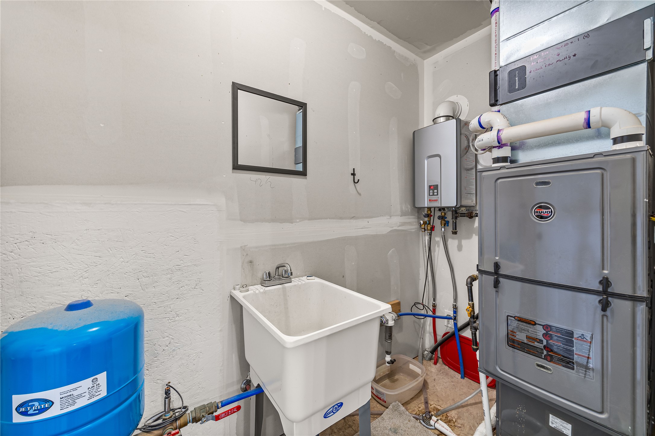 838 Diamond Ridge Loop Property Photo 30