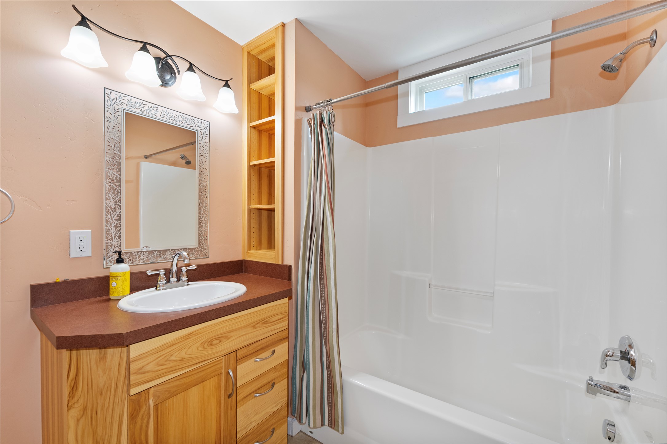 616 Park Avenue Property Photo 19