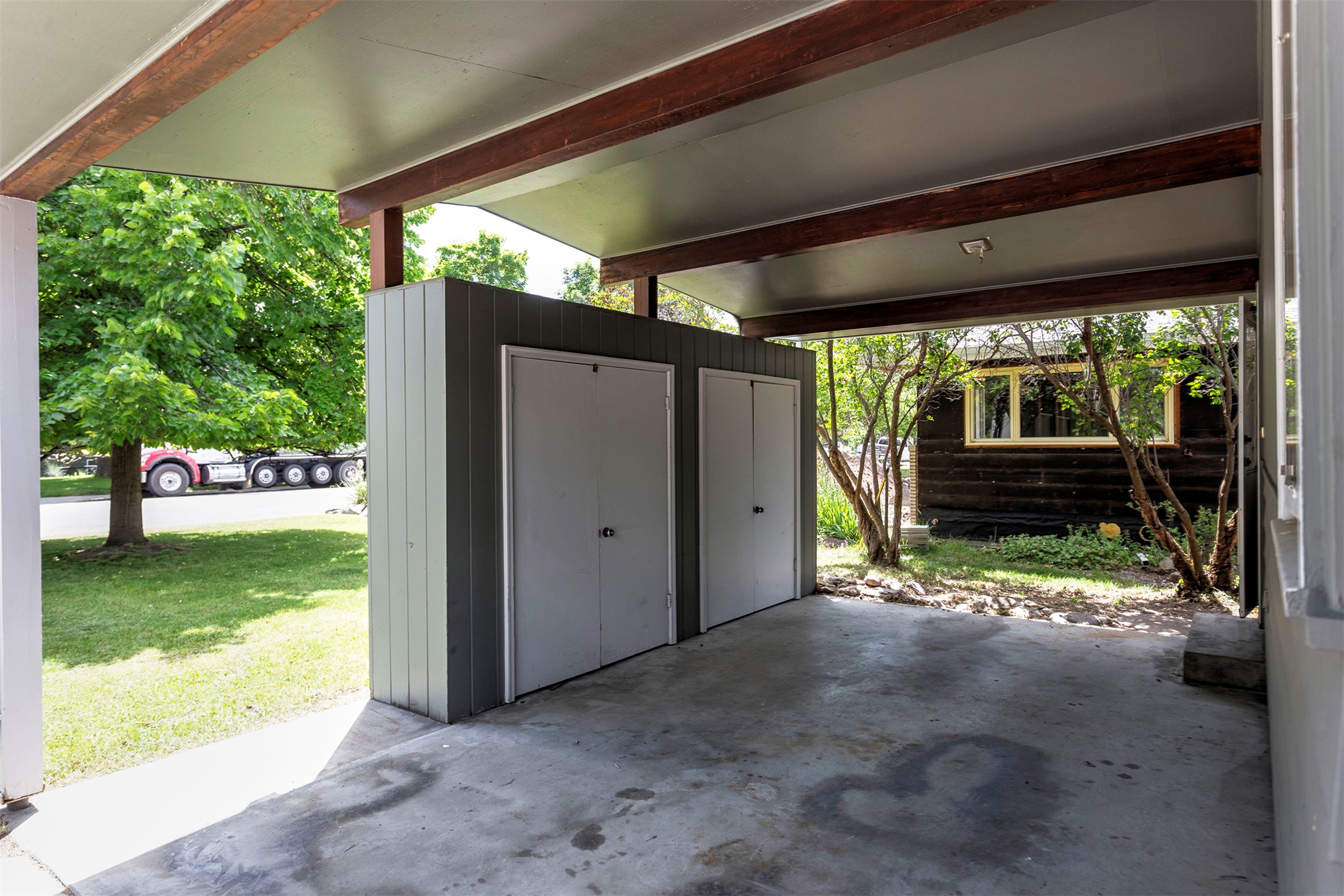 640 Woodworth Avenue Property Photo 13