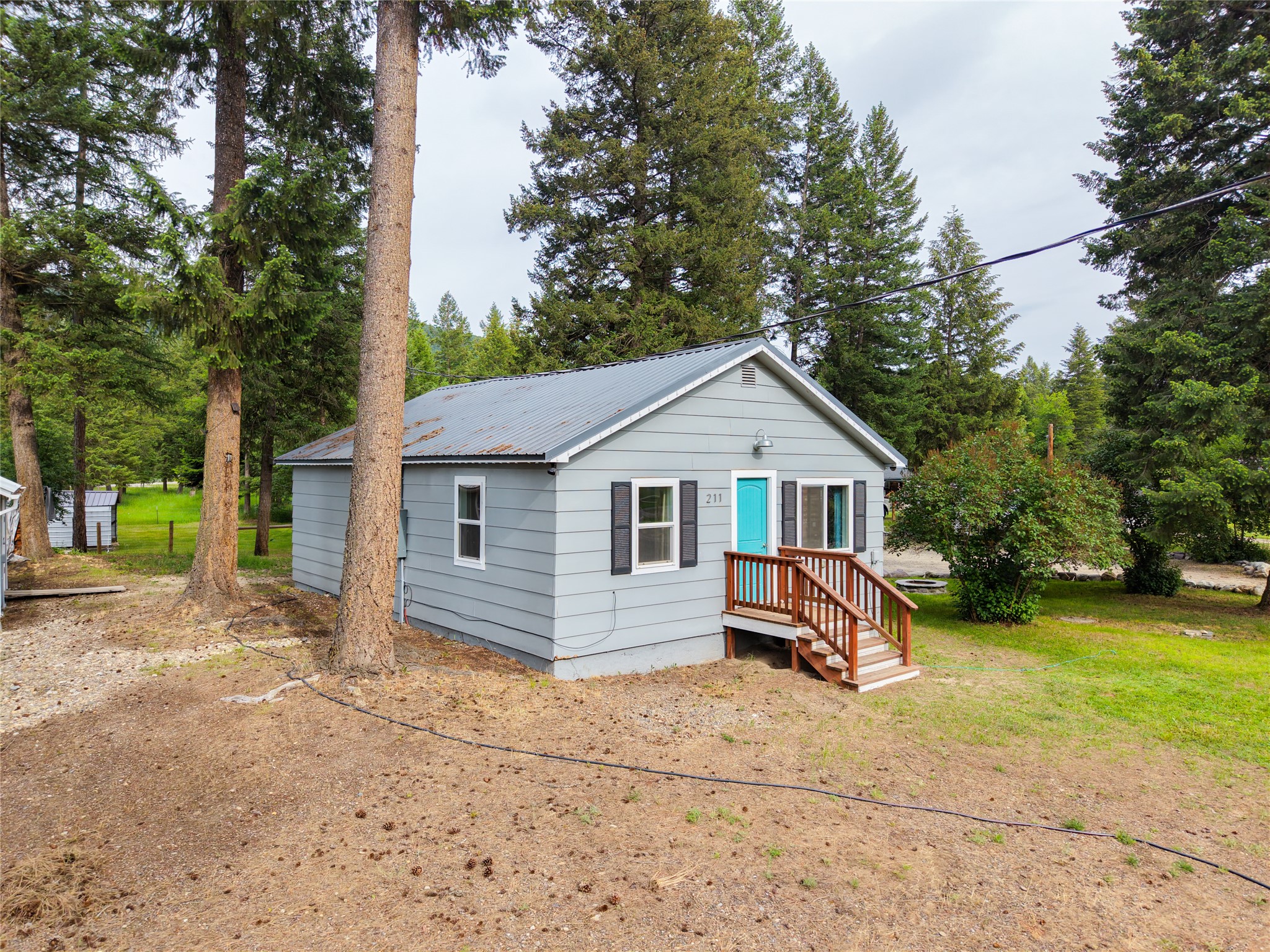 211 Autumn Road Property Photo 3