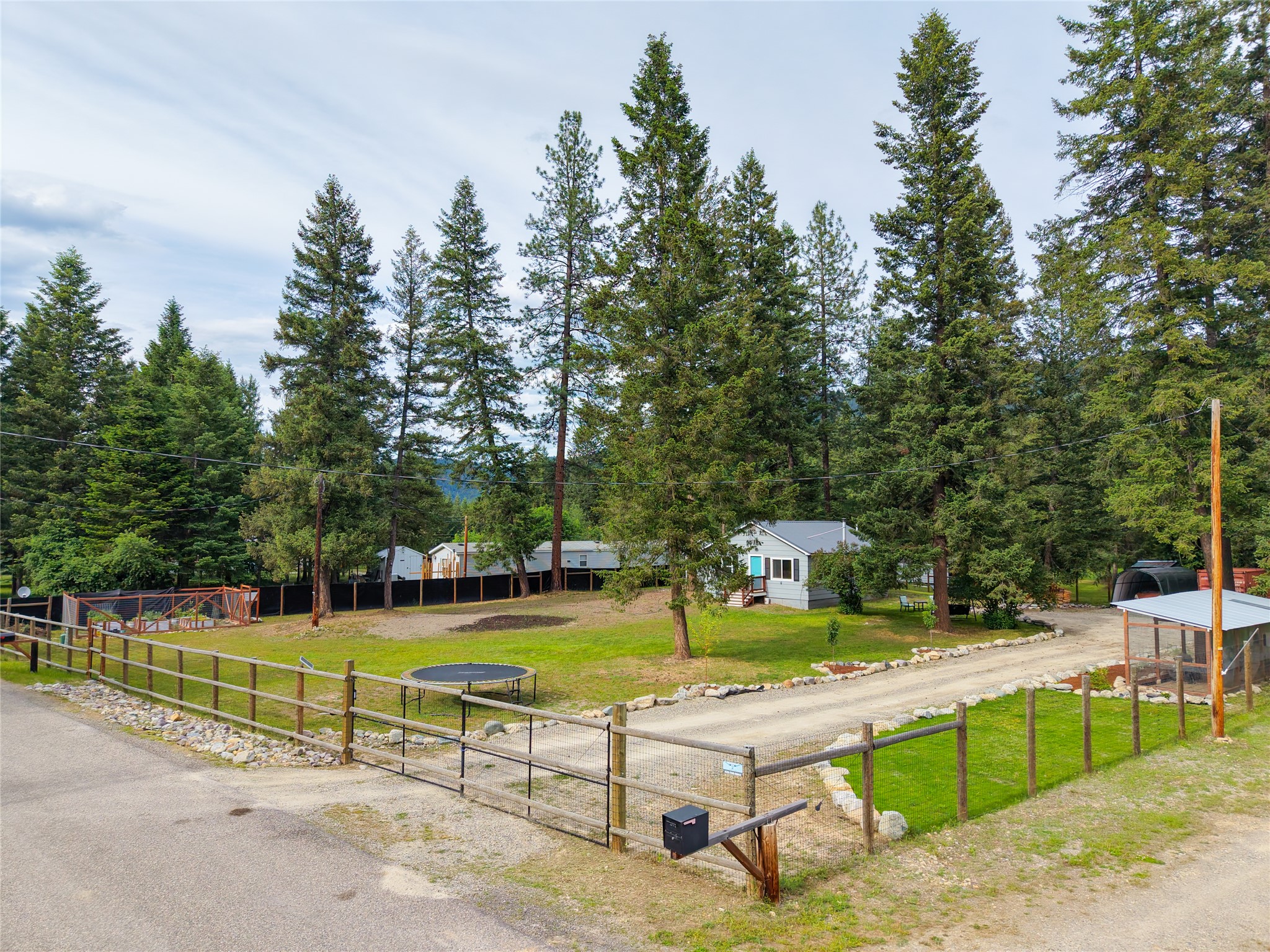 211 Autumn Road Property Photo 18