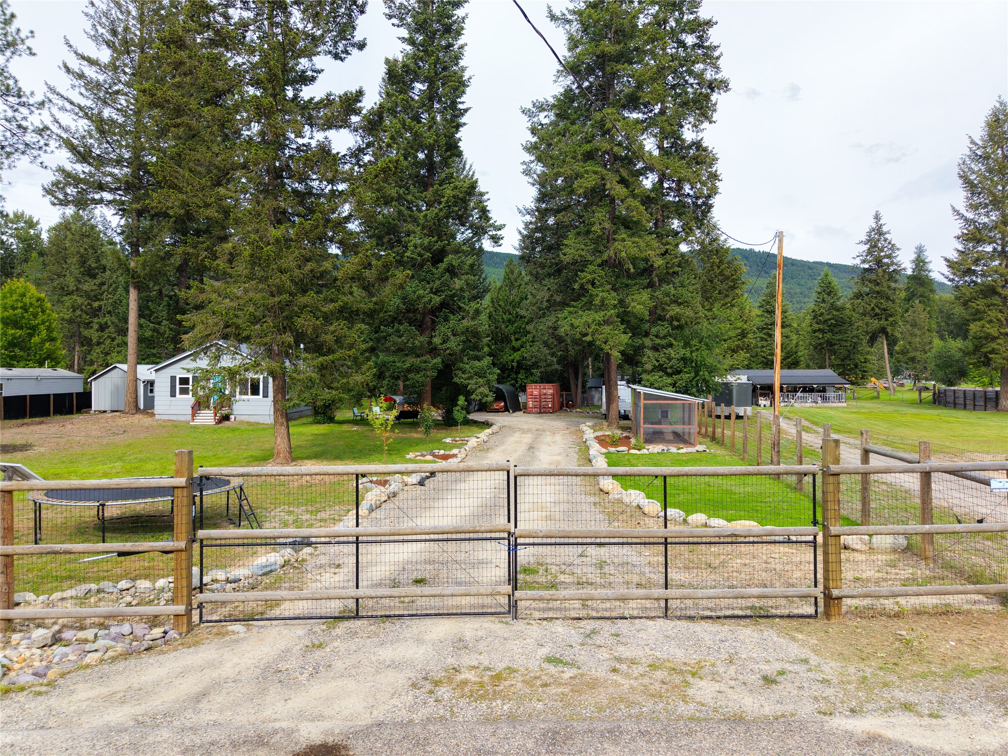 211 Autumn Road Property Photo 19