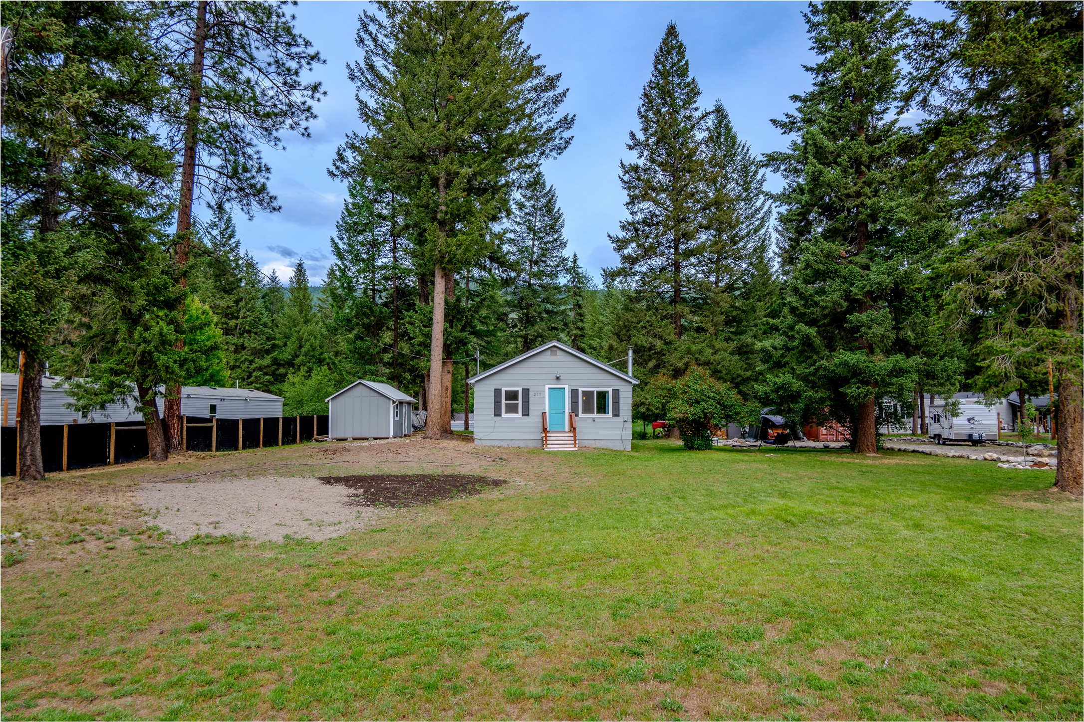 211 Autumn Road Property Photo 20