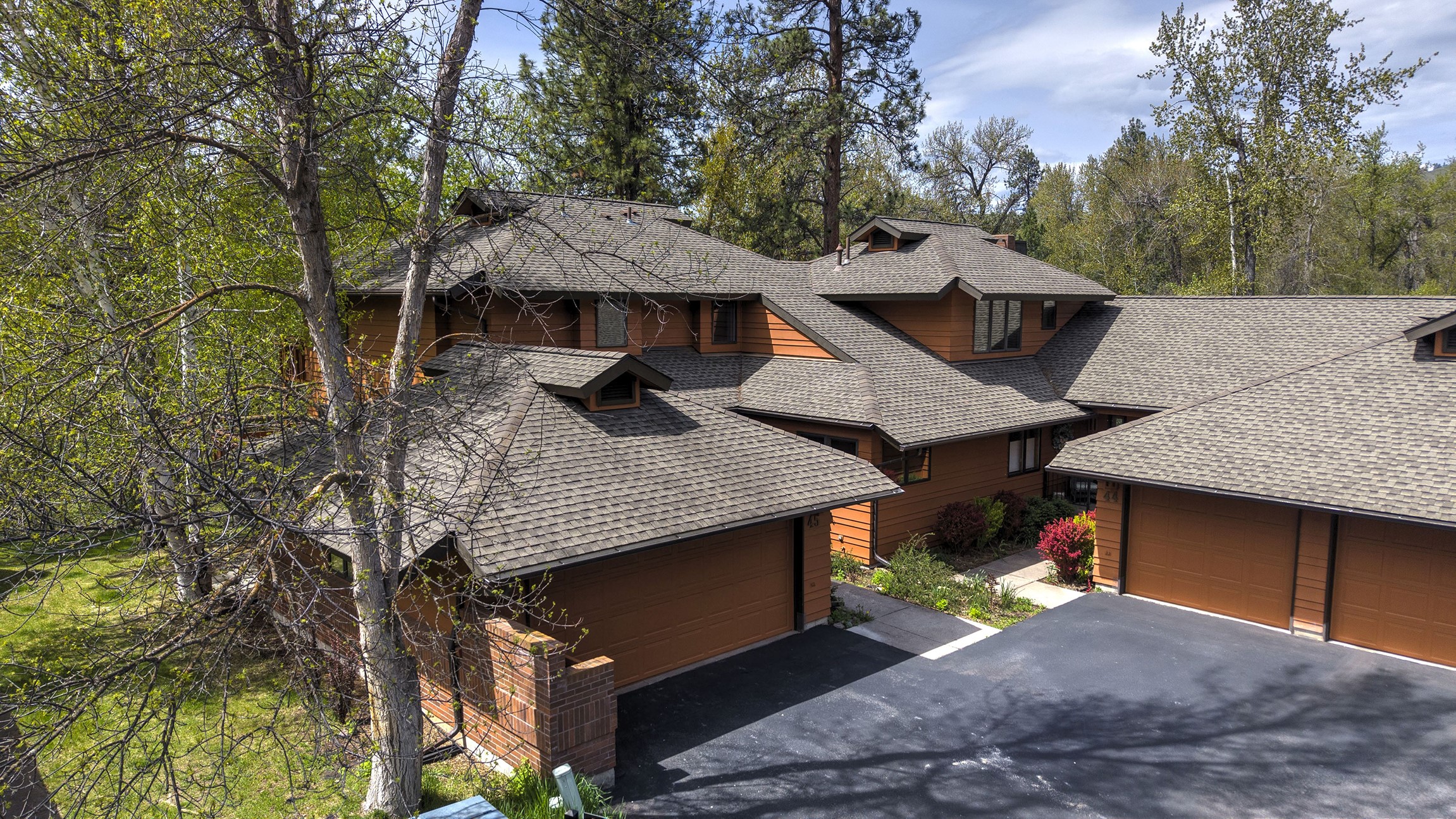 45 Brookside Way Property Photo 3
