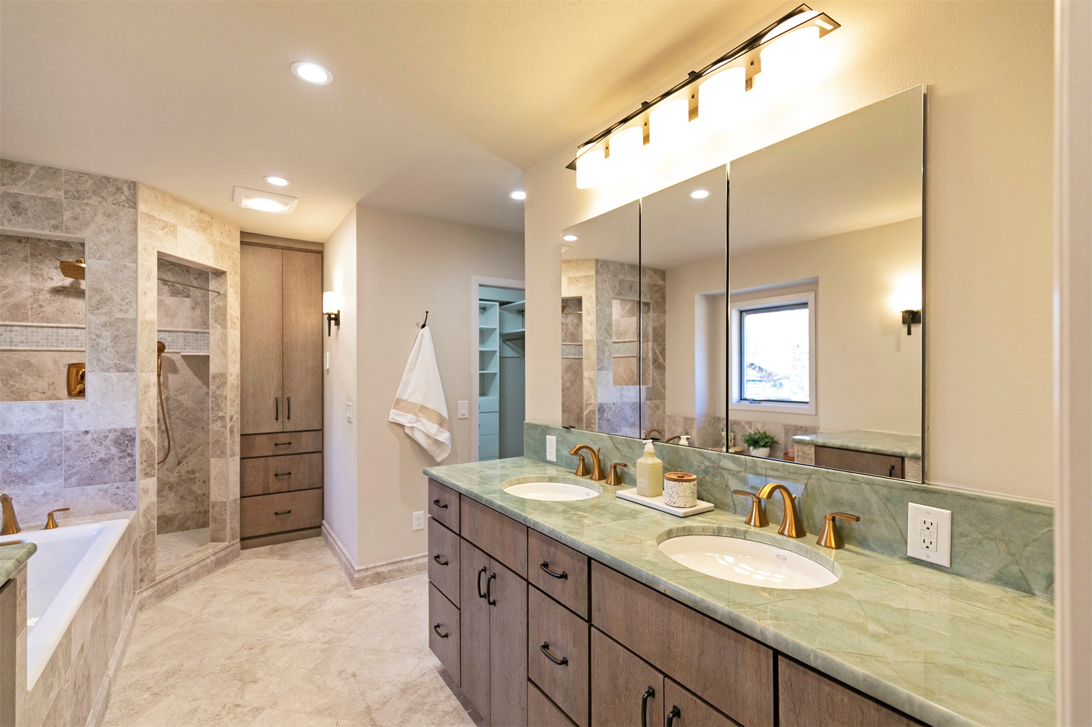 45 Brookside Way Property Photo 31