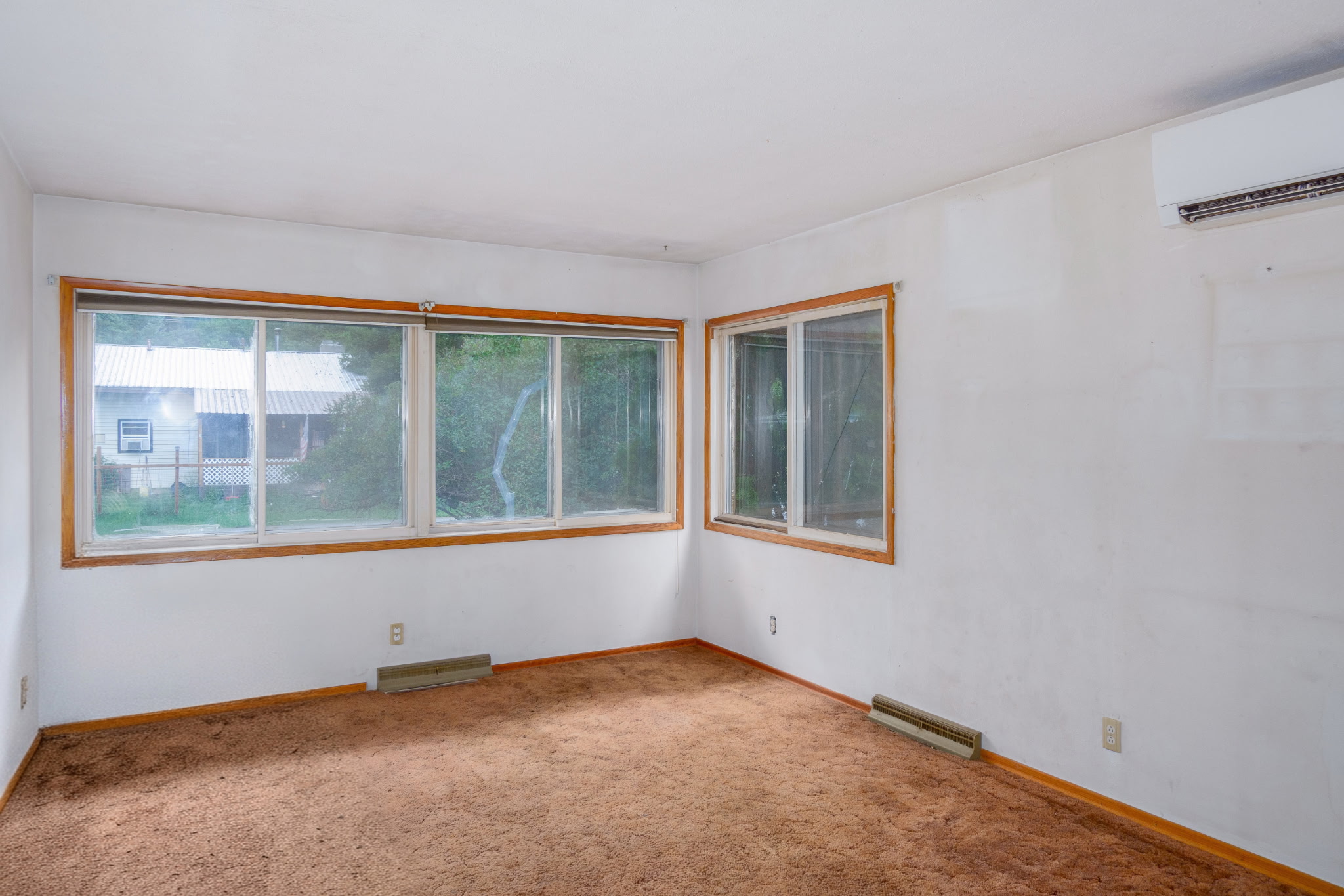 33 Avenue B Property Photo 50