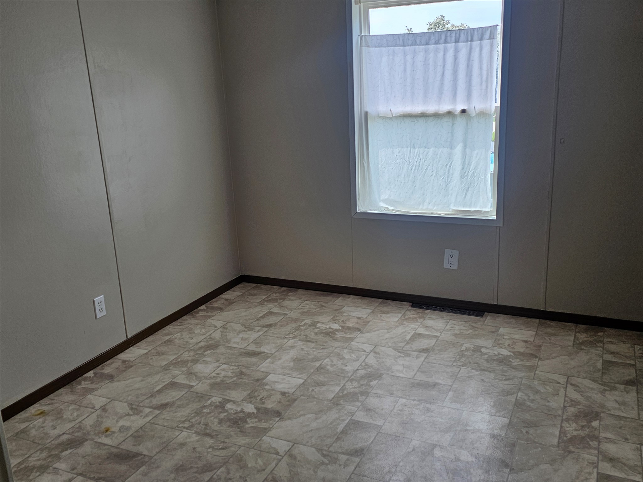 1801 Butte Avenue Property Photo 8