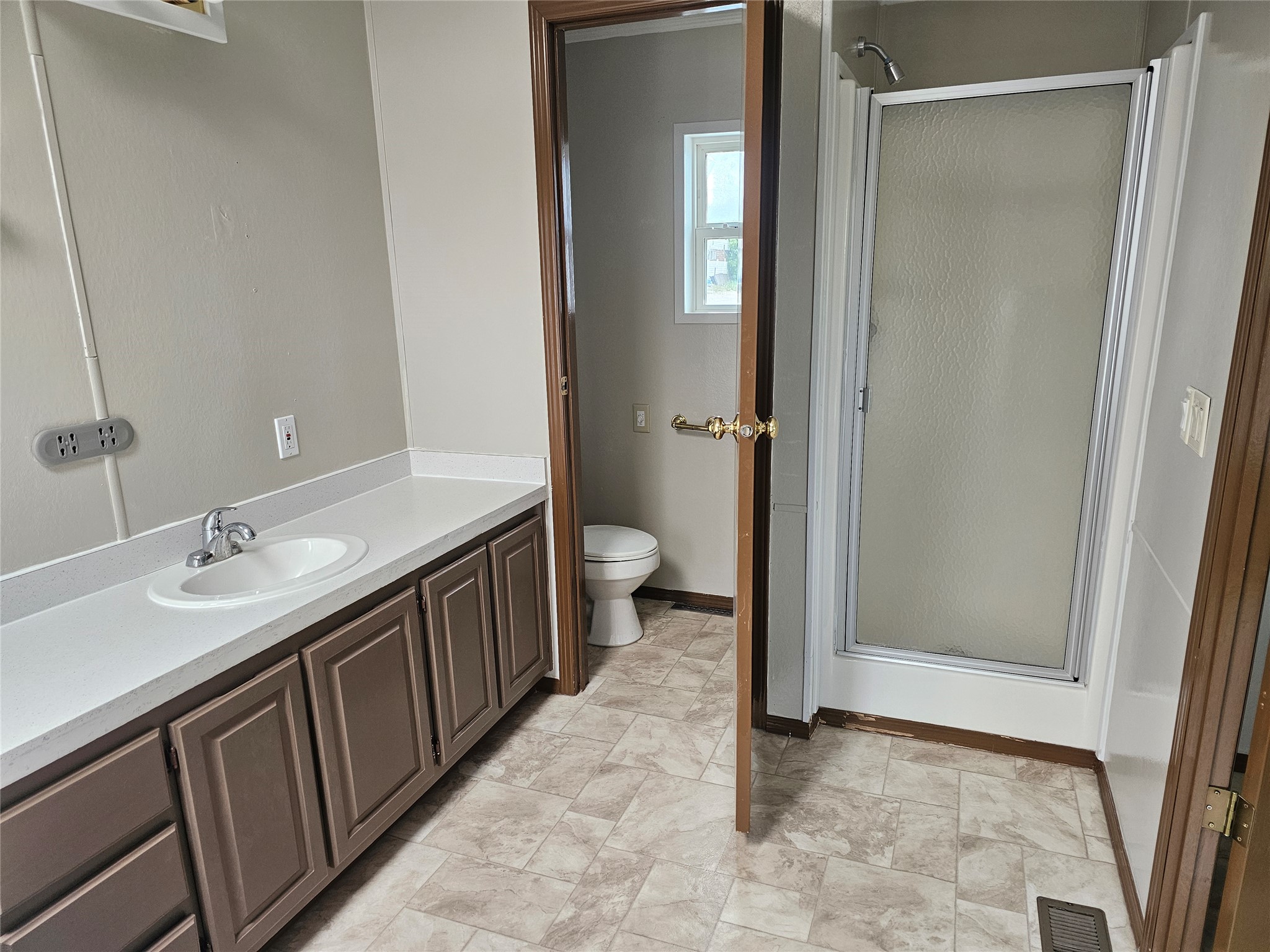 1801 Butte Avenue Property Photo 11