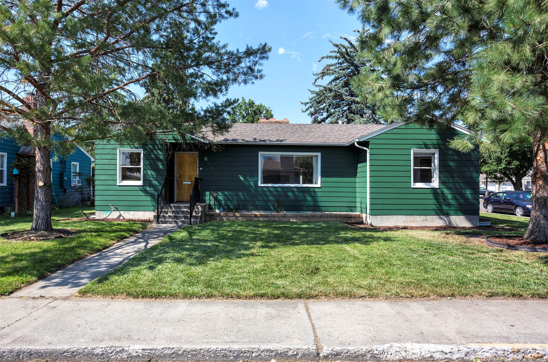 604 Dearborn Avenue Property Photo 1