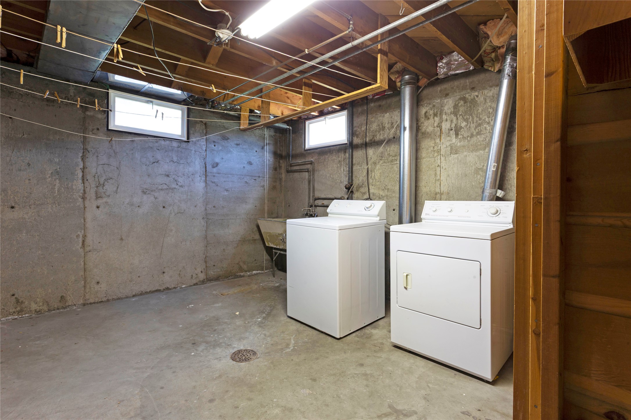 604 Dearborn Avenue Property Photo 22