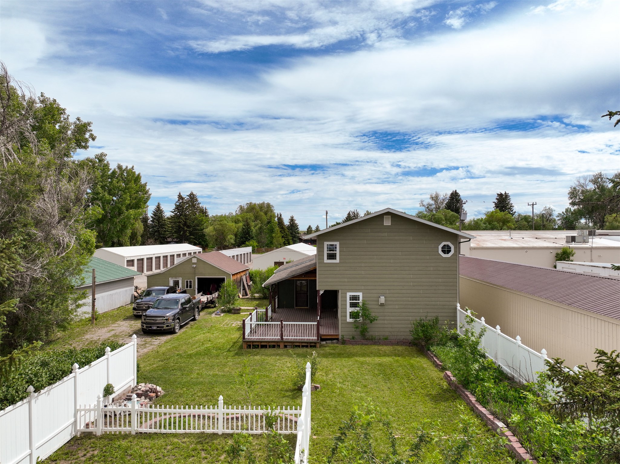 616 2nd Avenue S Property Photo 8