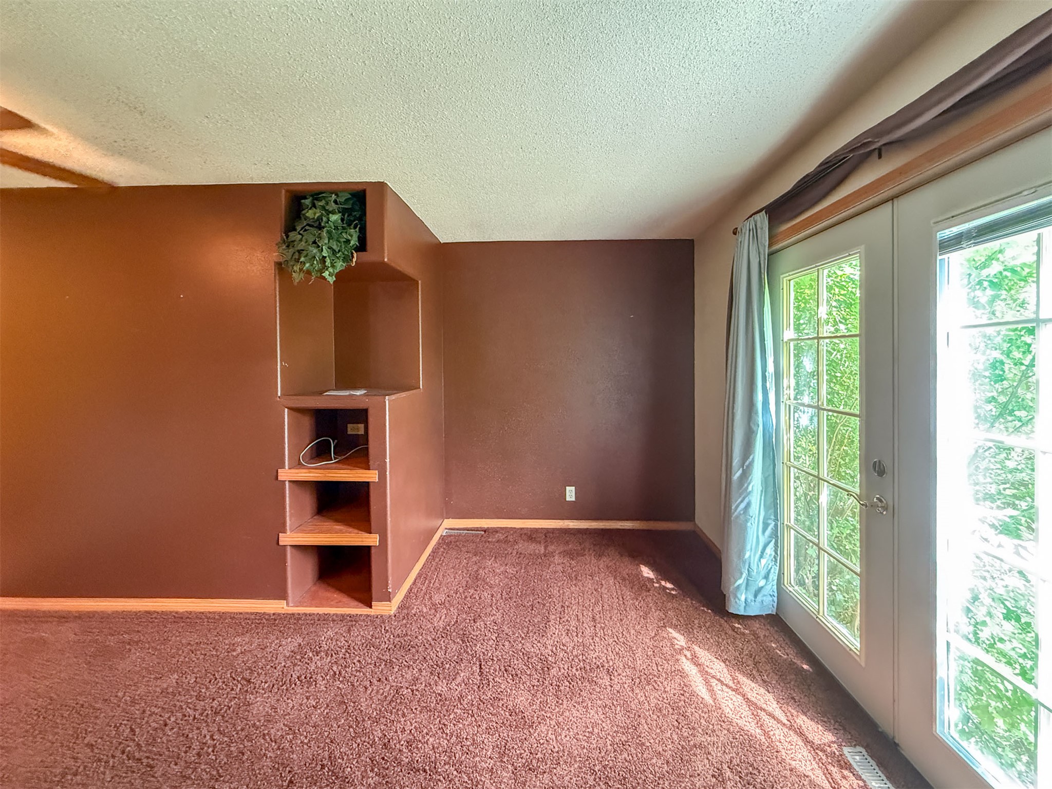 616 2nd Avenue S Property Photo 15