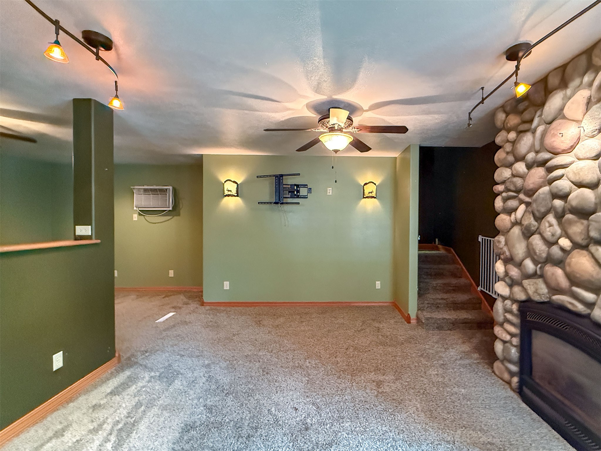 616 2nd Avenue S Property Photo 23