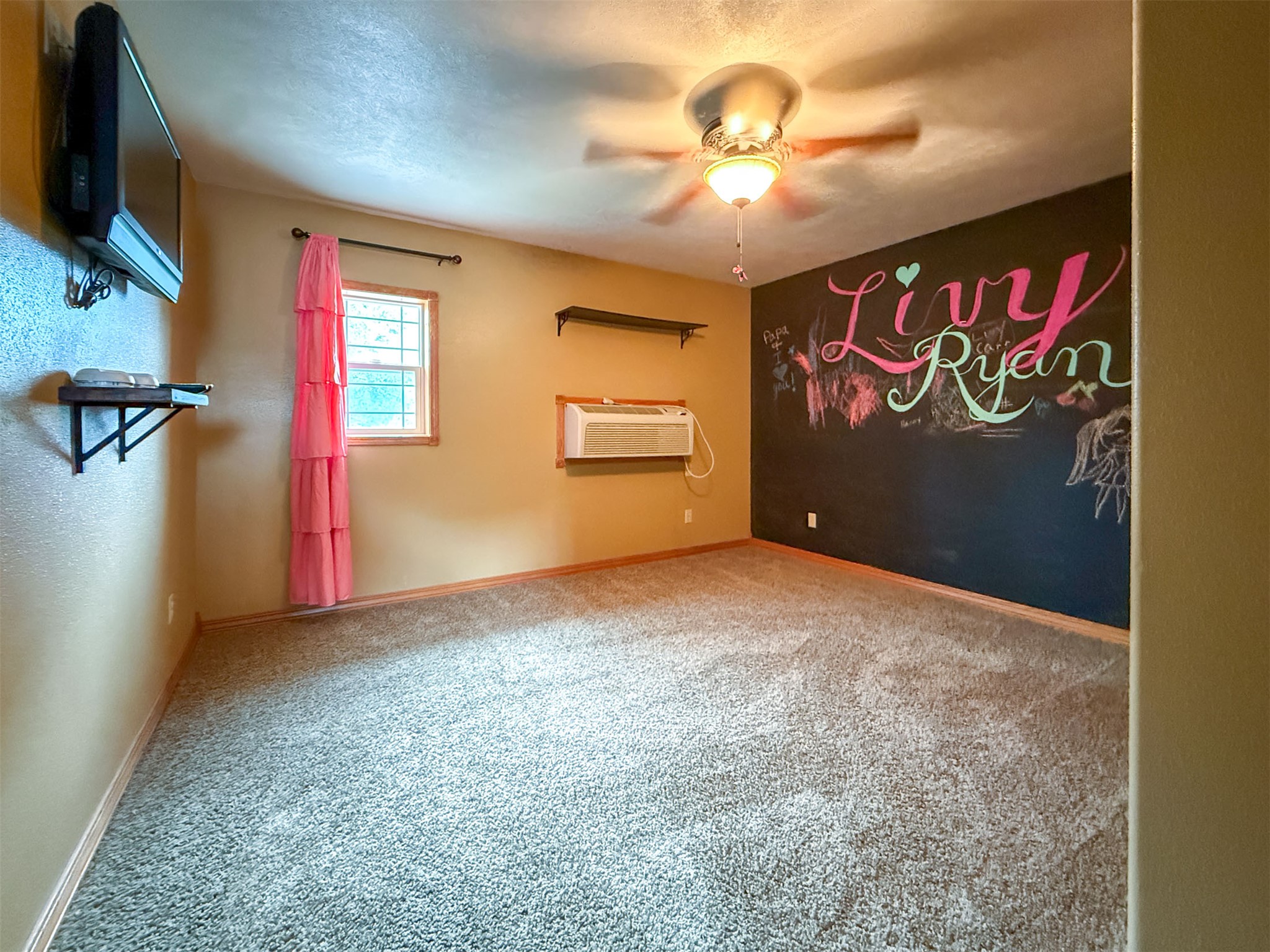 616 2nd Avenue S Property Photo 25