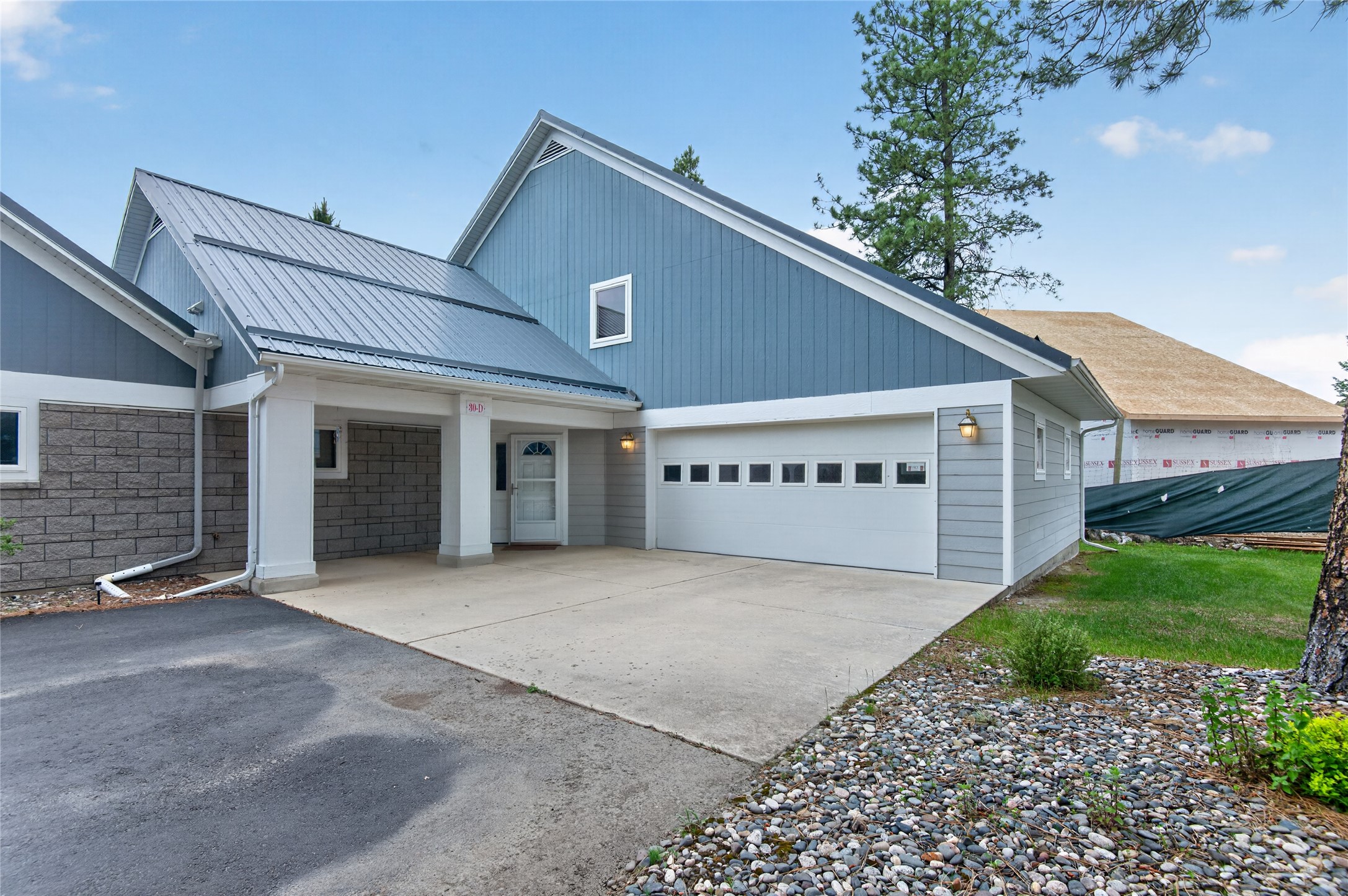 30 Stoney Brook Drive D Property Photo 14