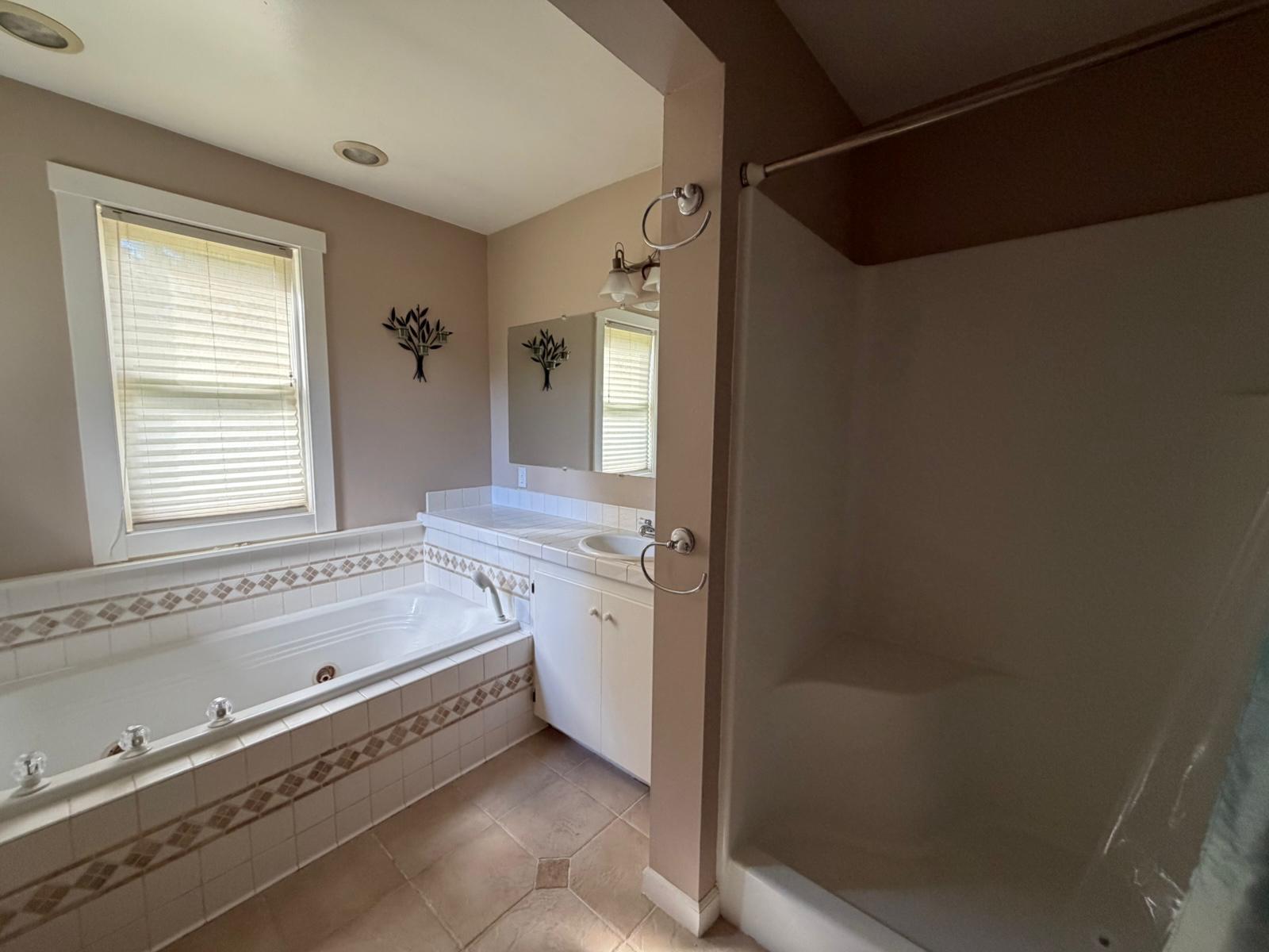 77 Larch Lane Property Photo 25