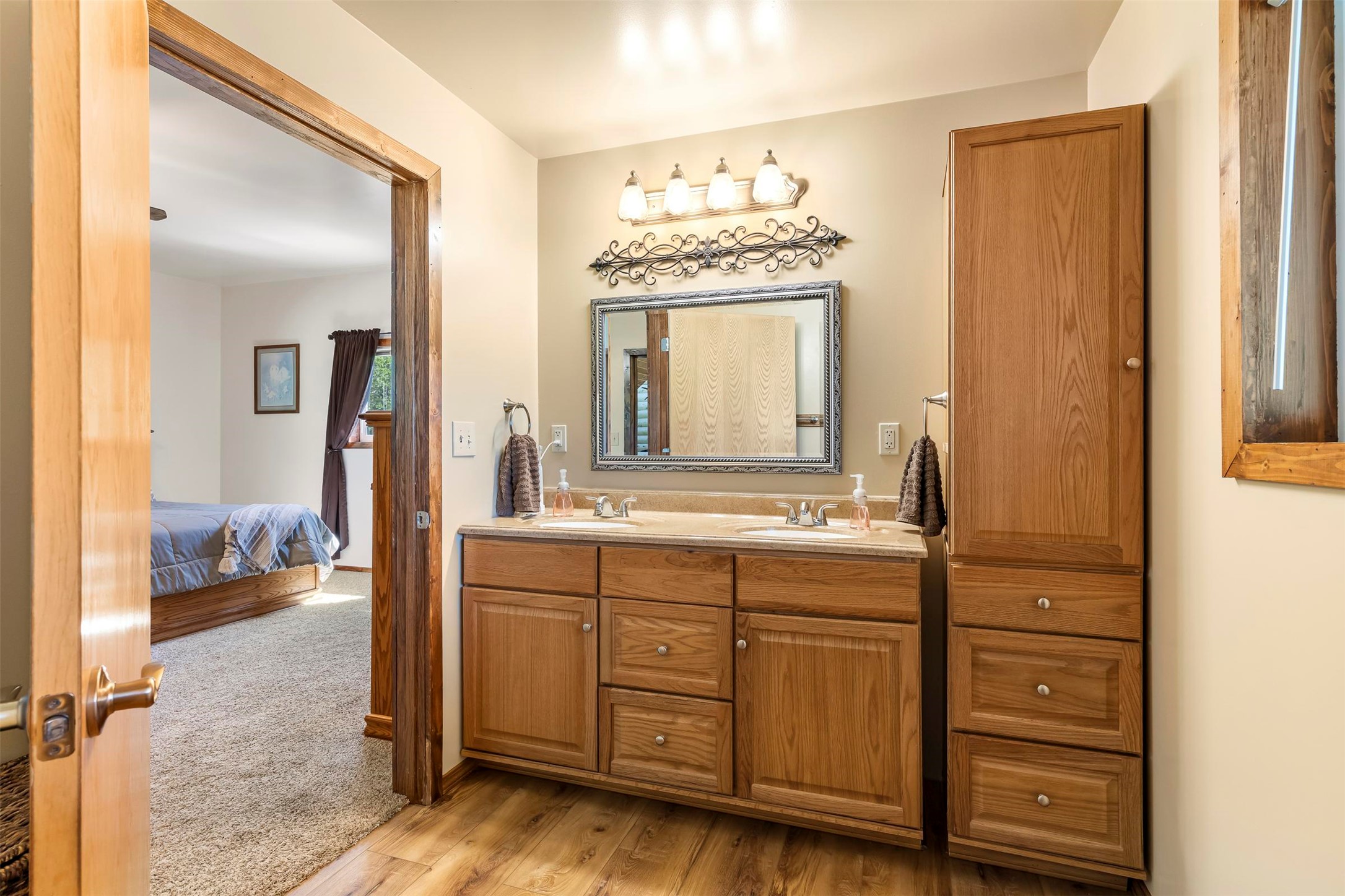 100 Foster Creek Drive Property Photo 24