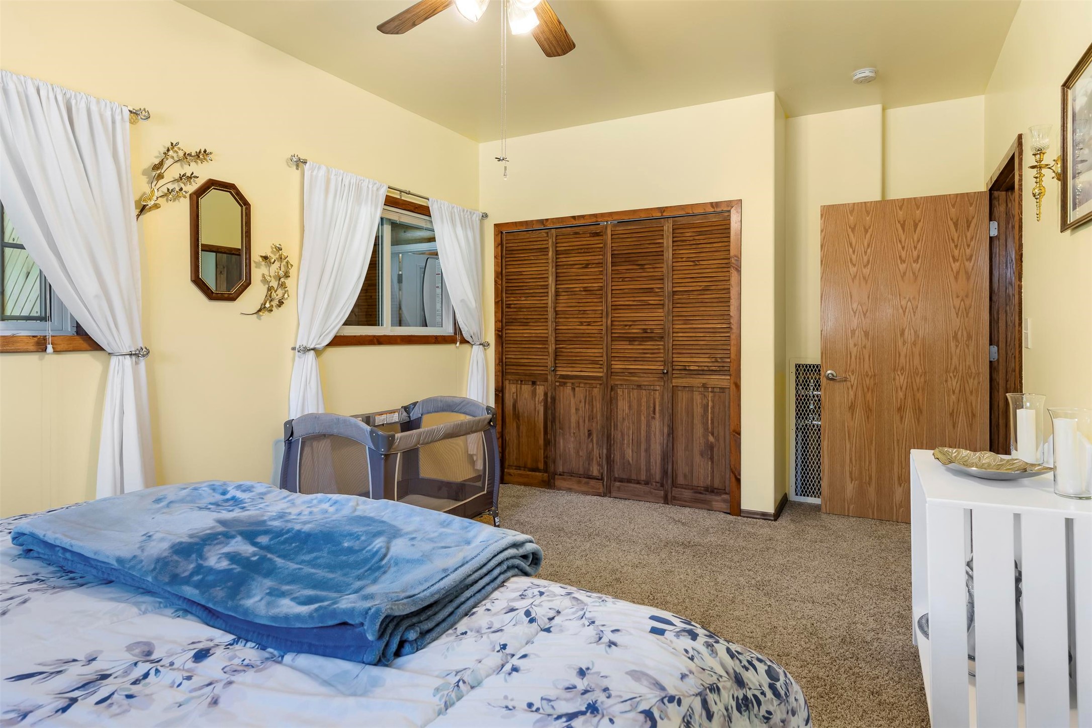 100 Foster Creek Drive Property Photo 28