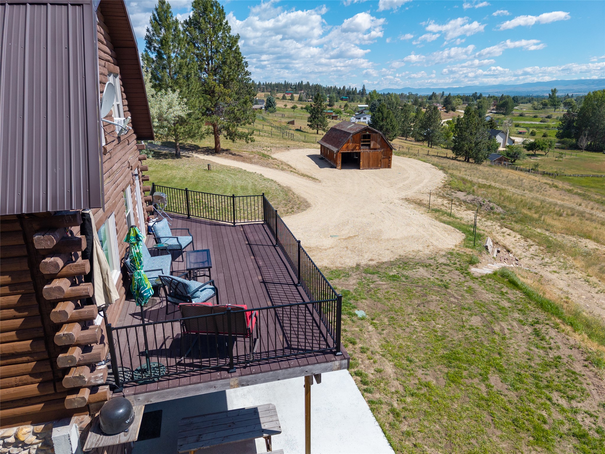 385 Sheafman Creek Road Property Photo 10