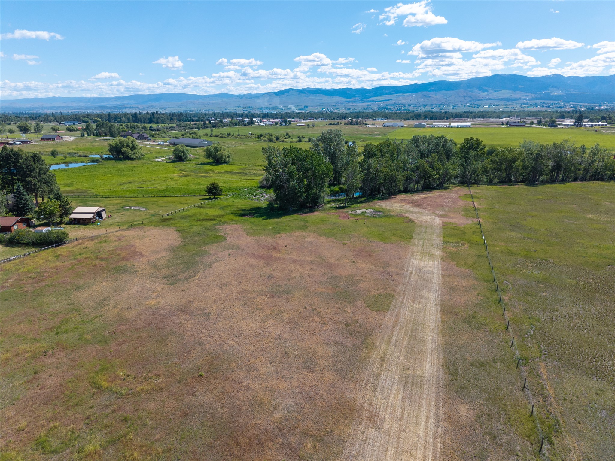 385 Sheafman Creek Road Property Photo 11
