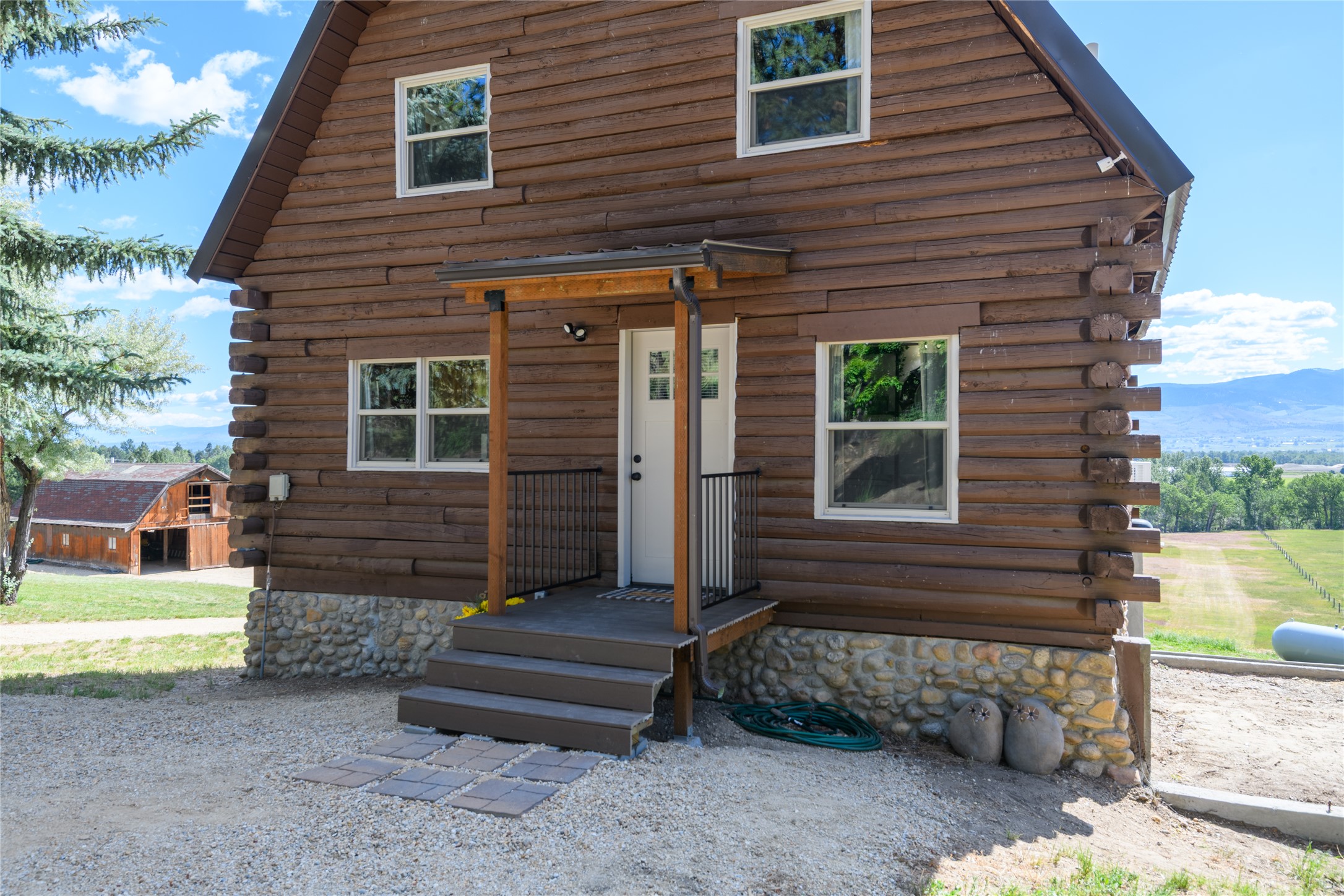 385 Sheafman Creek Road Property Photo 21