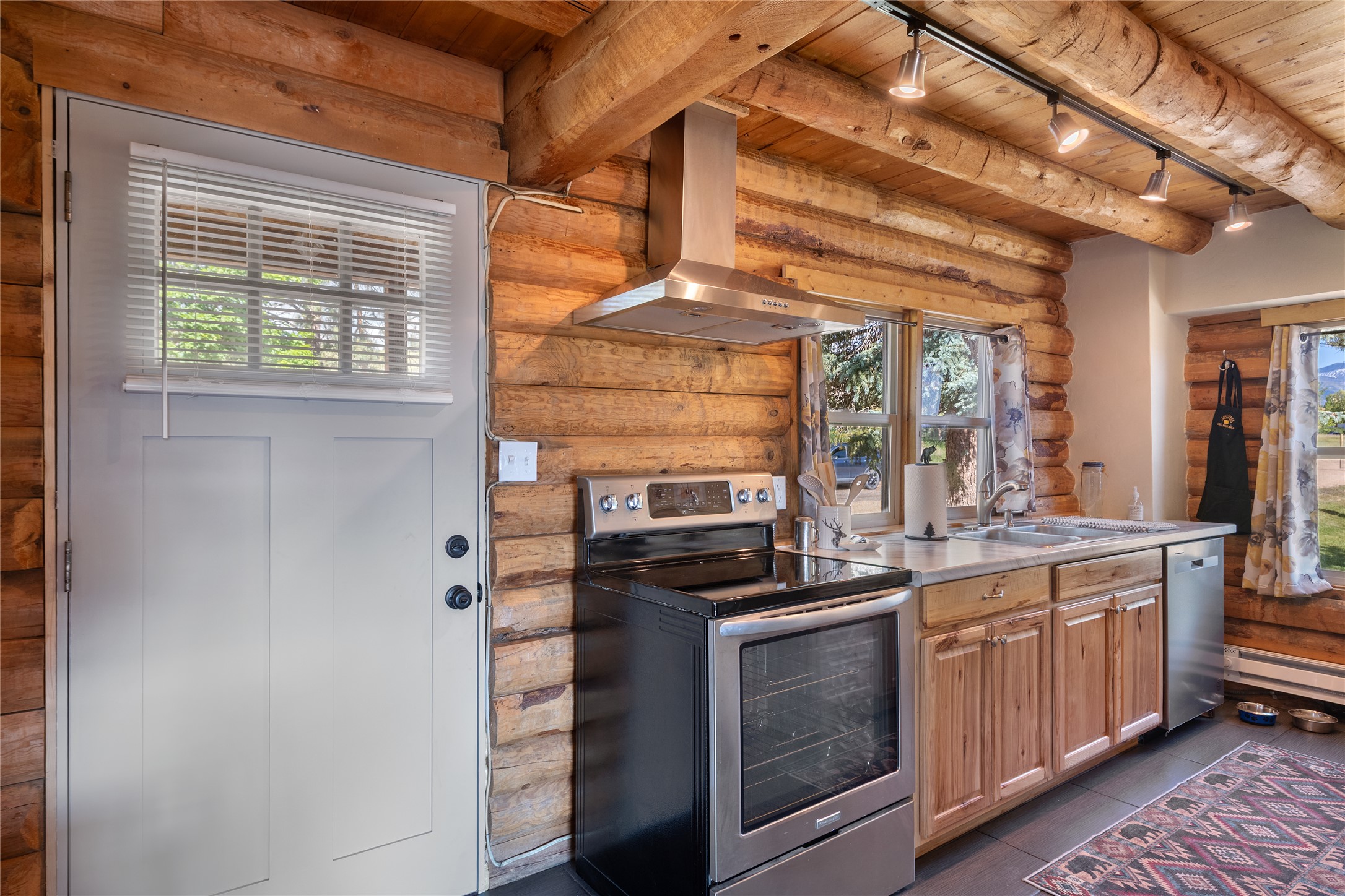385 Sheafman Creek Road Property Photo 34