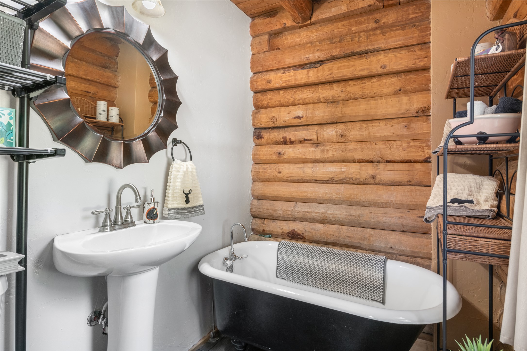 385 Sheafman Creek Road Property Photo 41