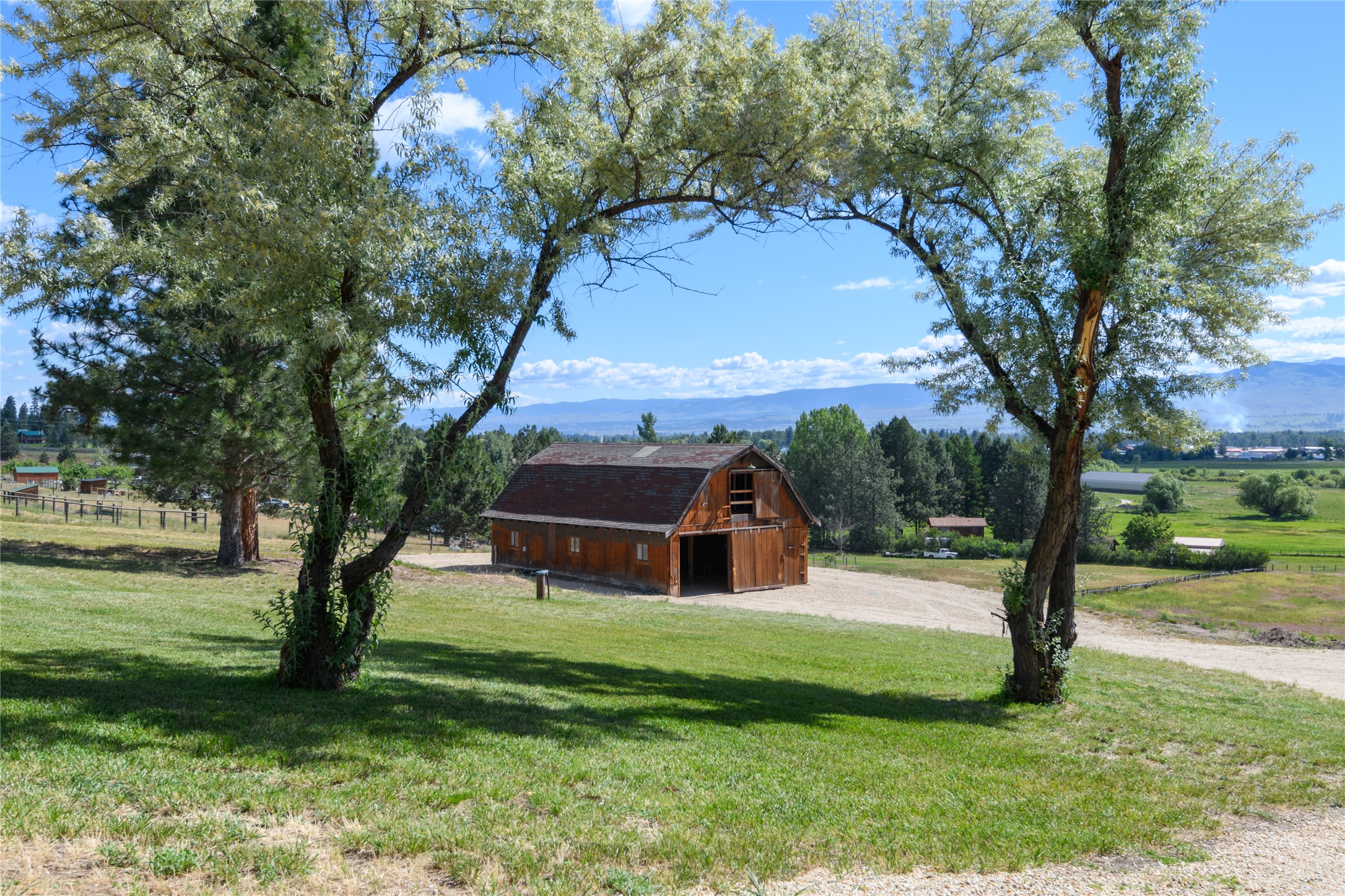 385 Sheafman Creek Road Property Photo 59
