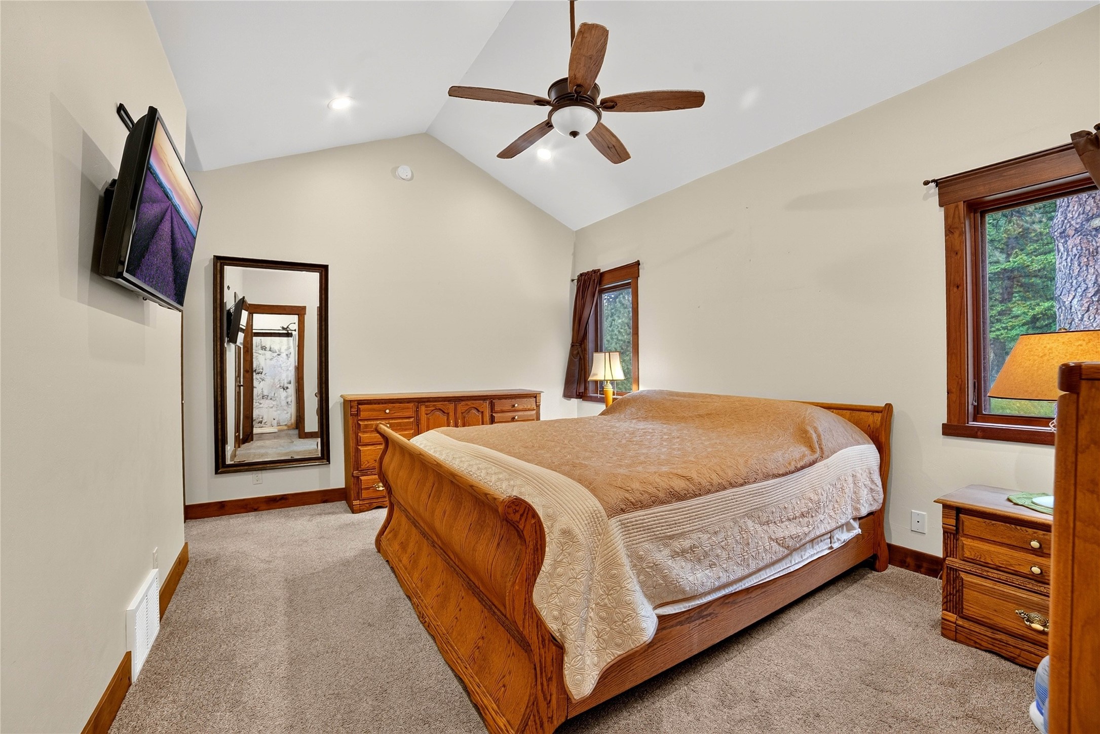200 Badger Lane Property Photo 36