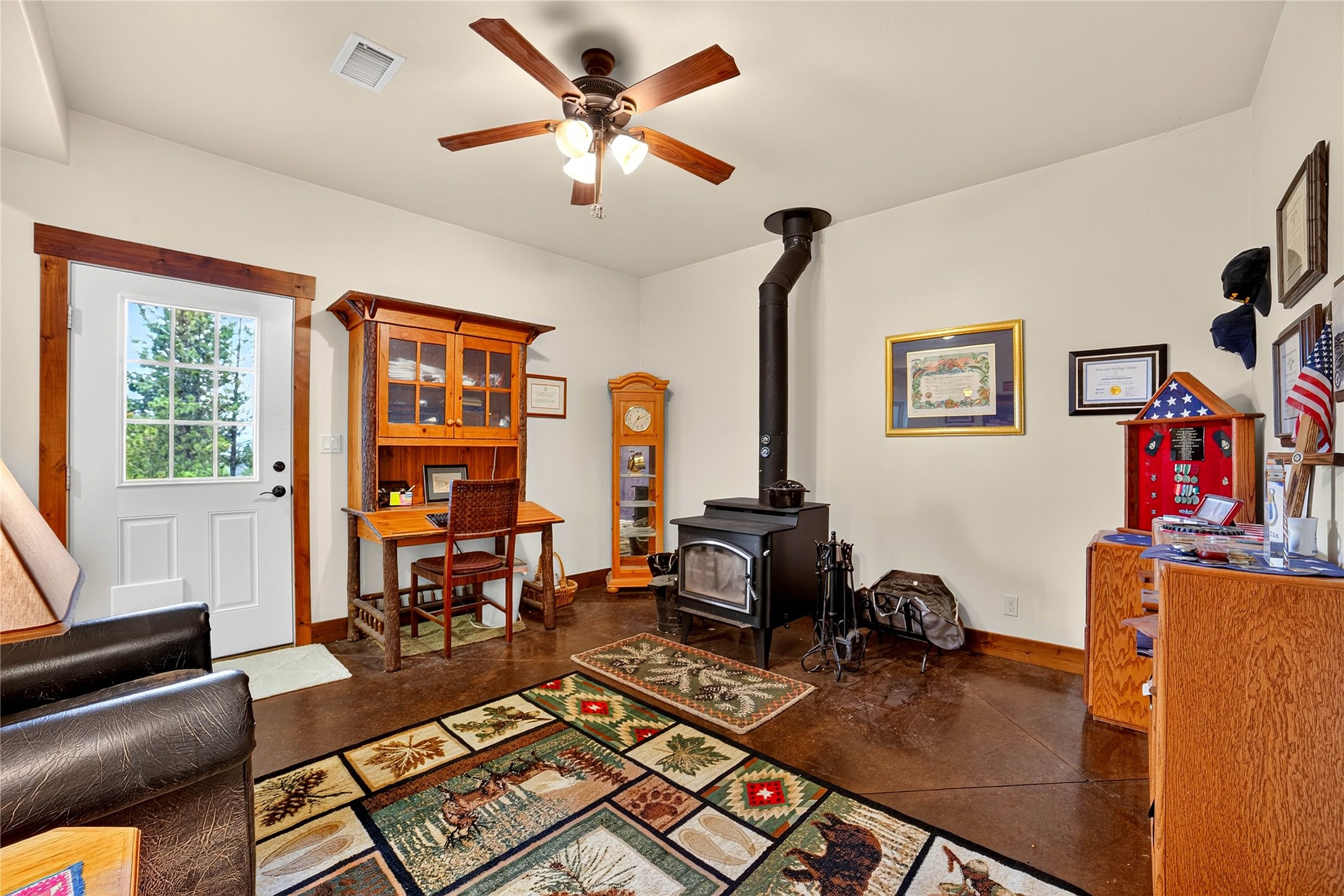 200 Badger Lane Property Photo 57