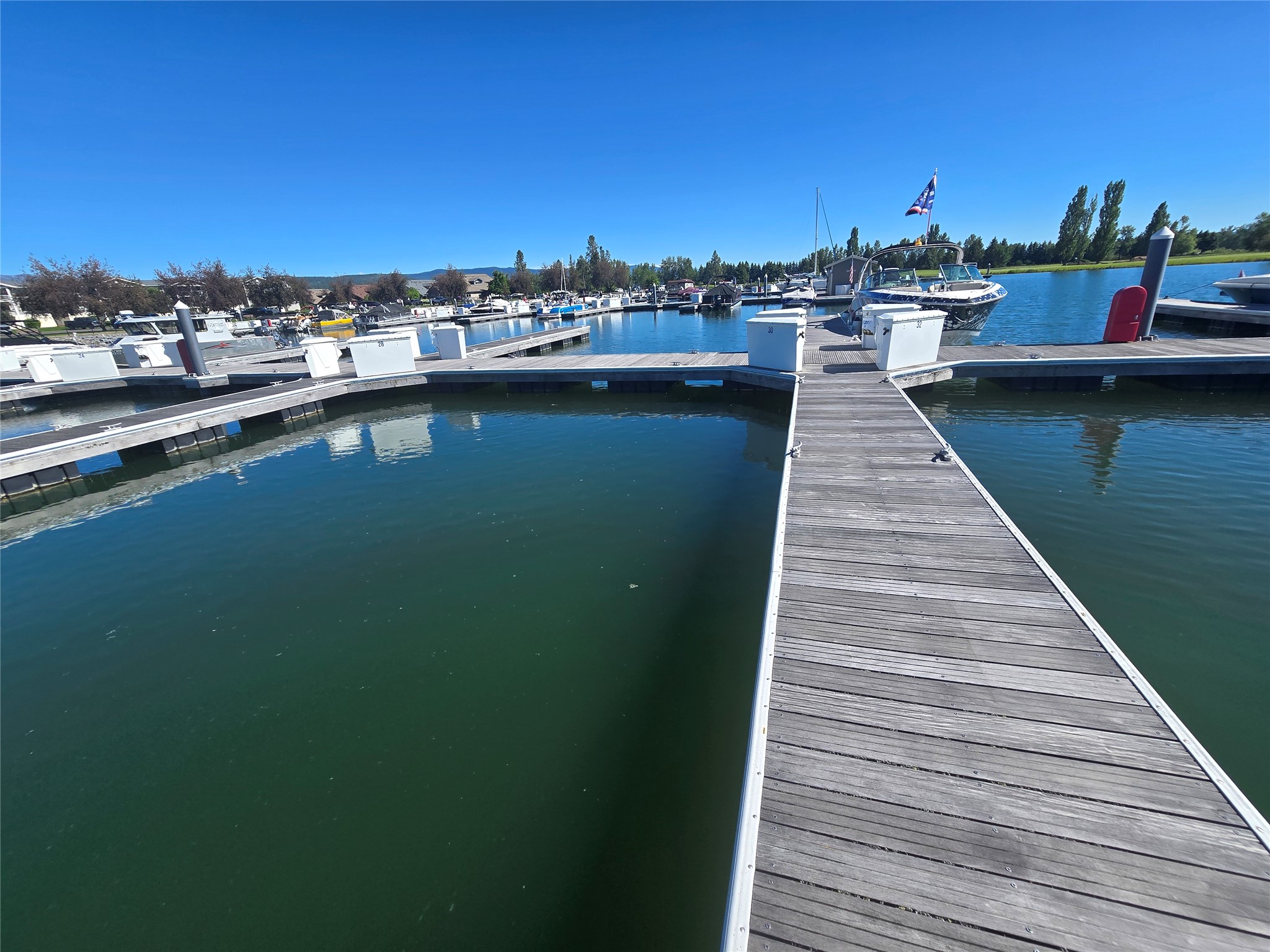 D-30 Dock D Eagle Bend Yacht Harbor Property Photo 3