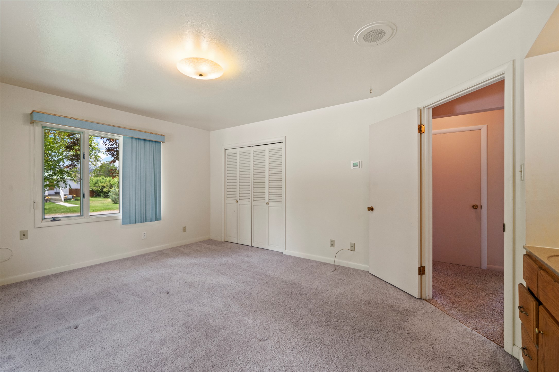 210 N Walnut Street Property Photo 32