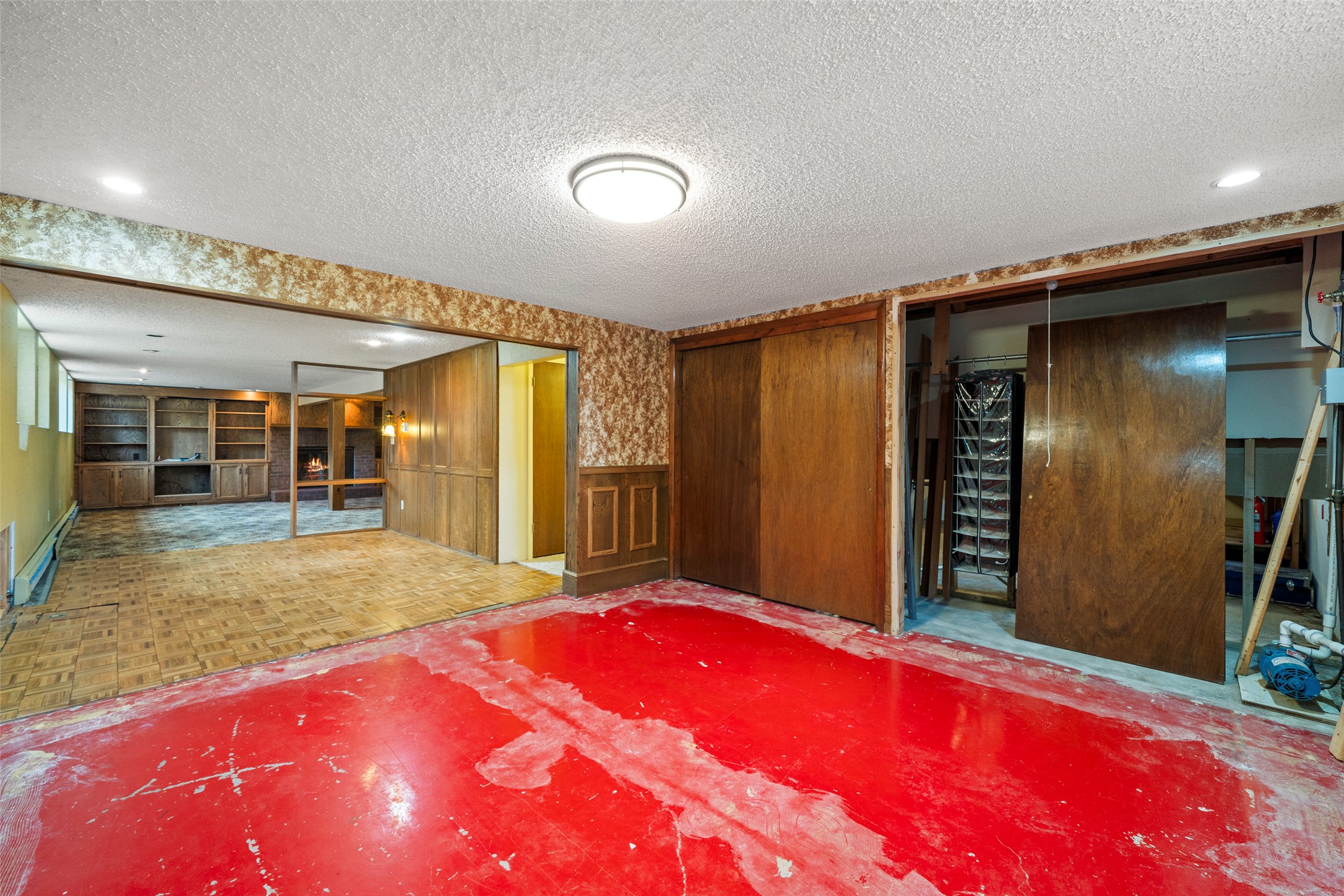 210 N Walnut Street Property Photo 52