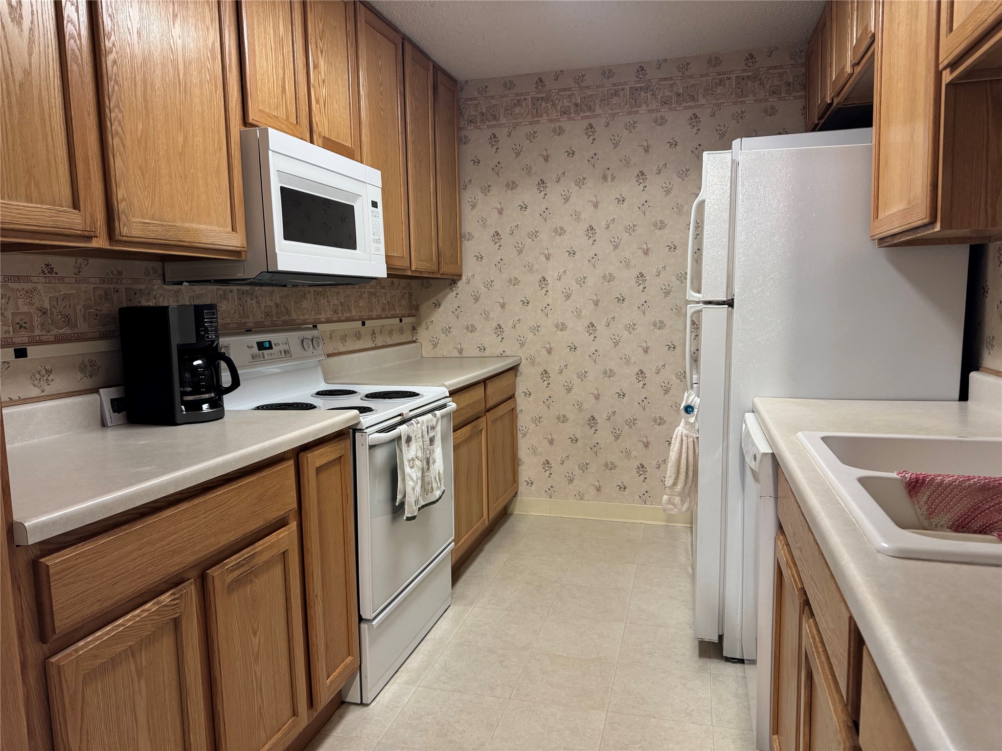 1540 Meadowlark Drive 53 Property Photo 6