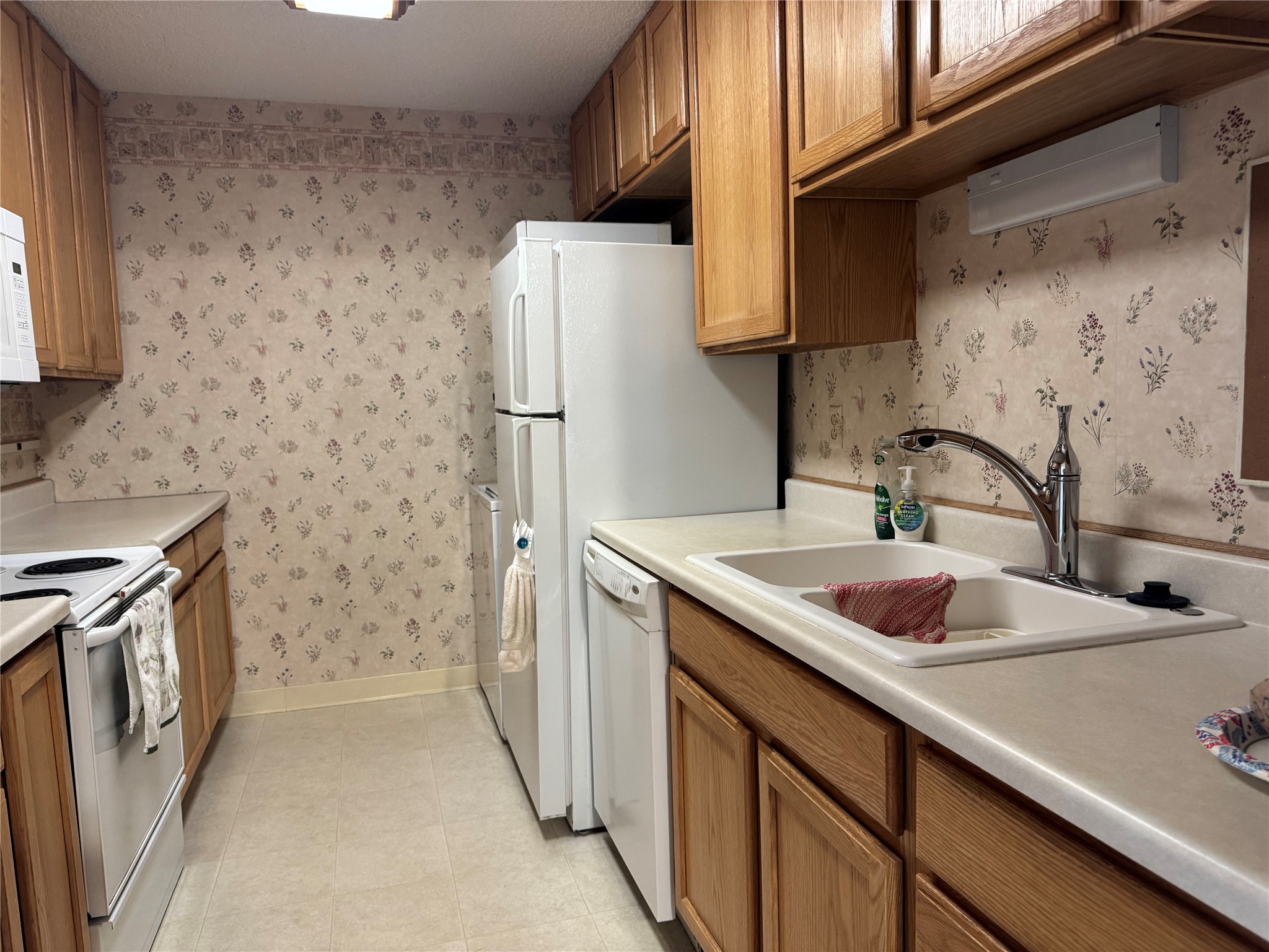 1540 Meadowlark Drive 53 Property Photo 7