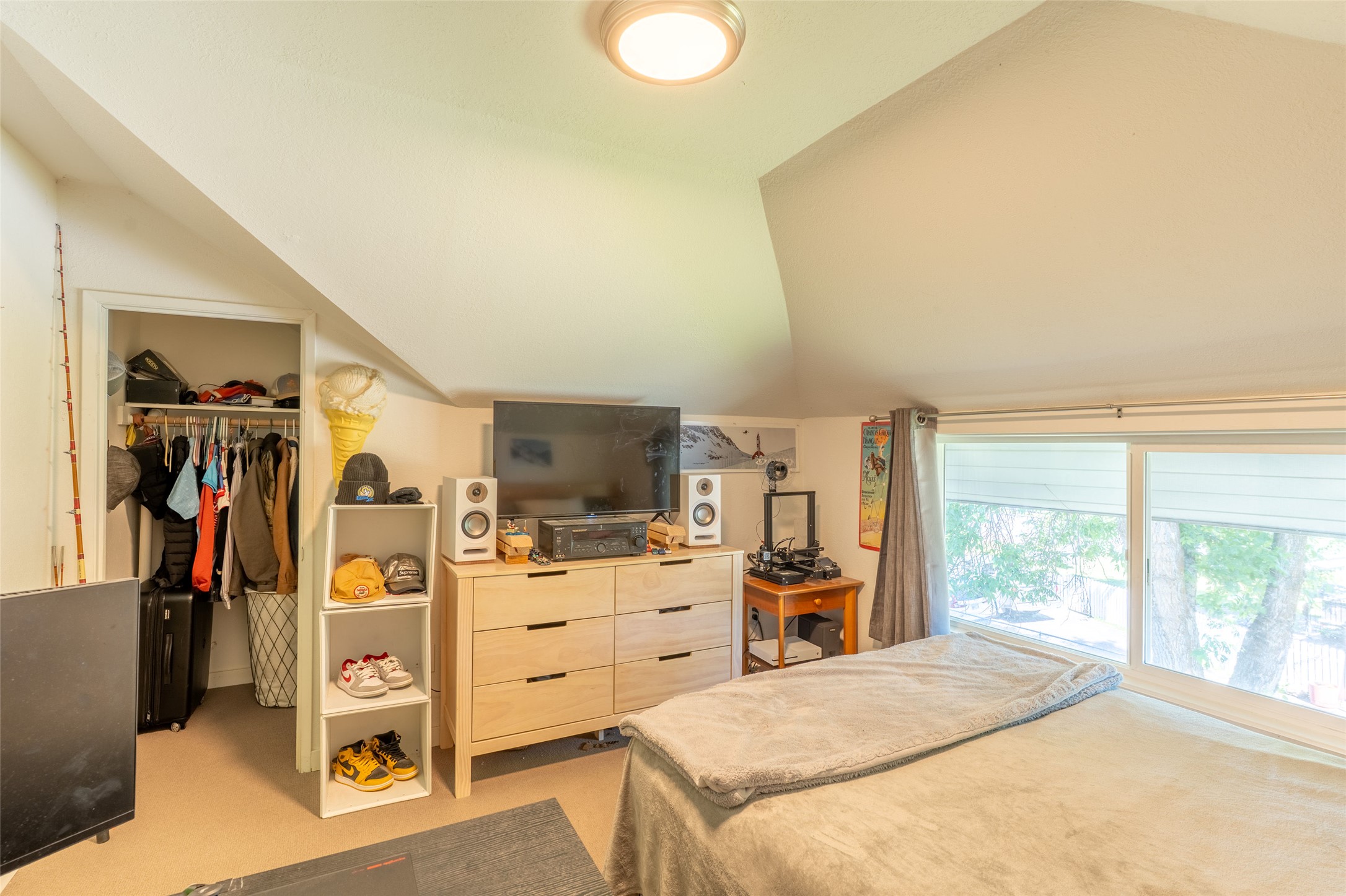 540 Pine Avenue Property Photo 32