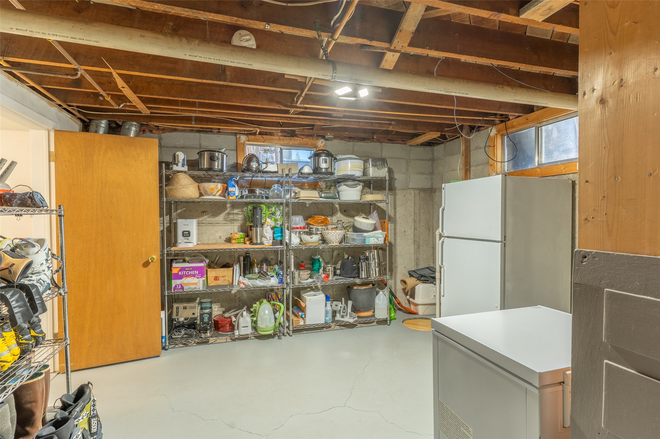 540 Pine Avenue Property Photo 37