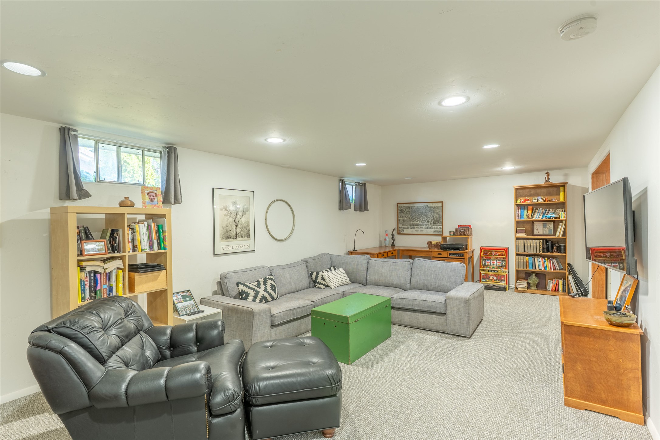 540 Pine Avenue Property Photo 39