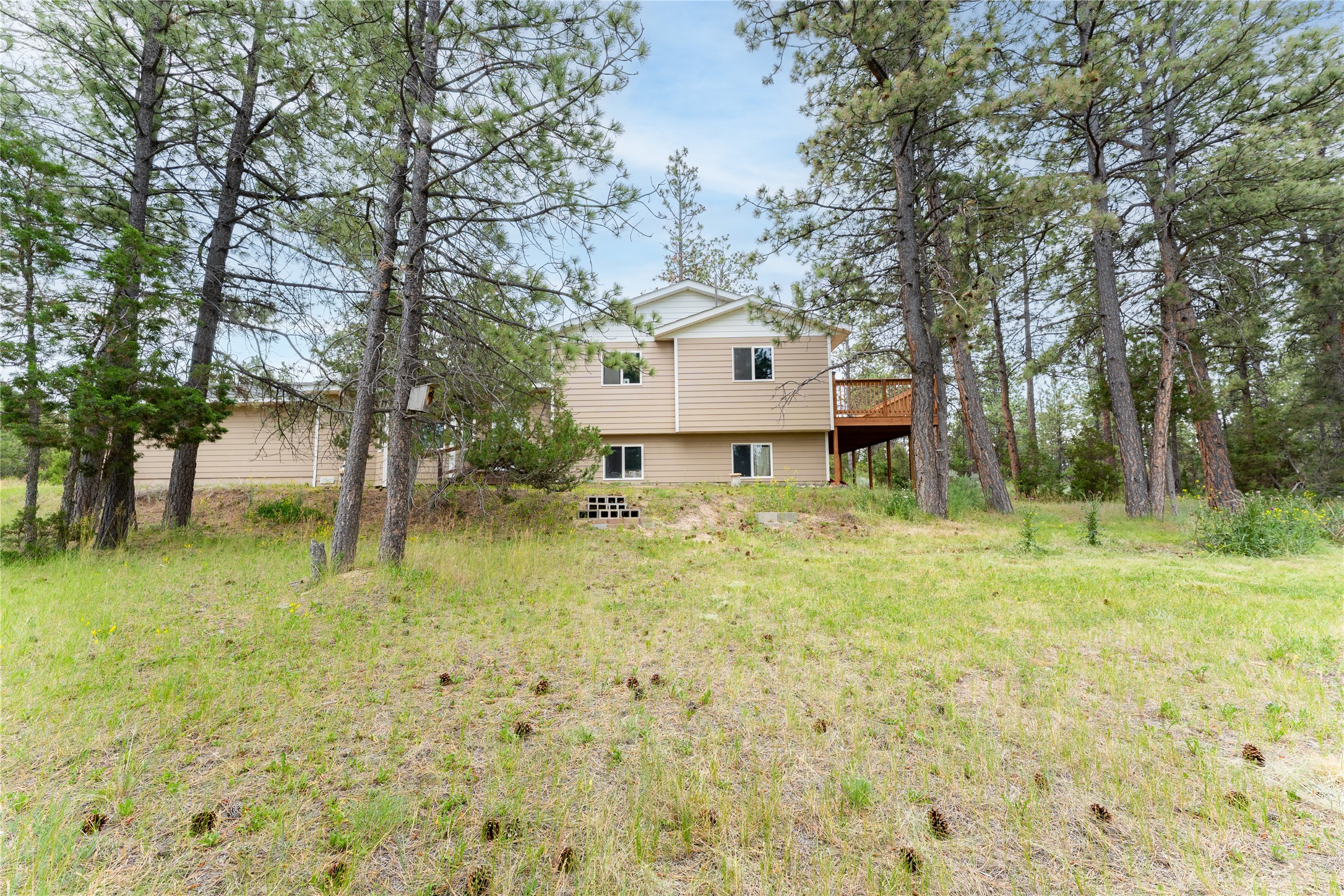 8685 Canyon Ferry Road Property Photo 1