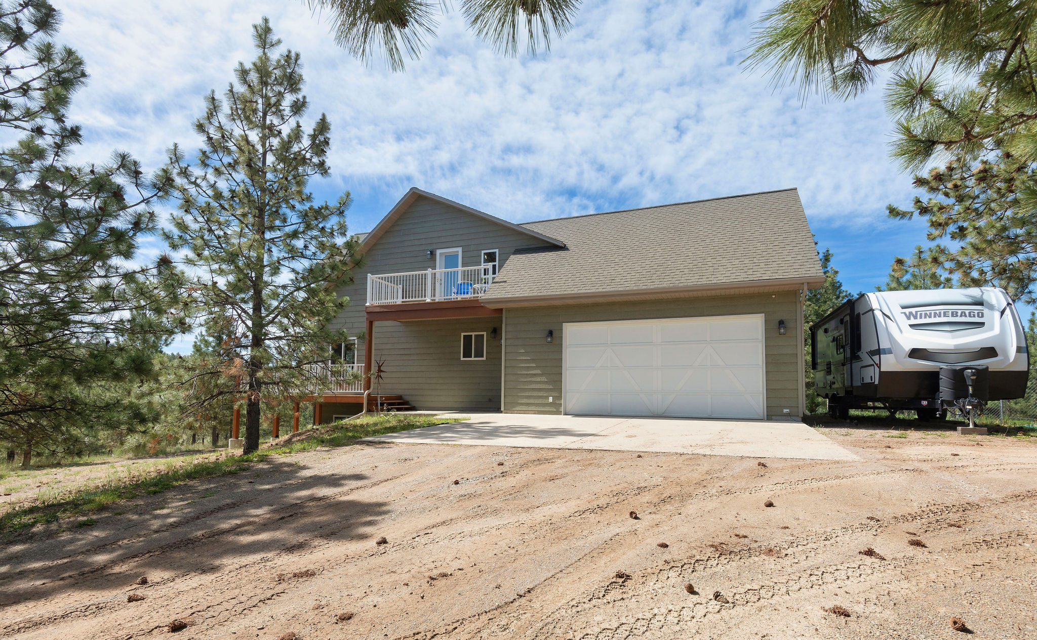 6190 Hauser Dam Road Property Photo 4