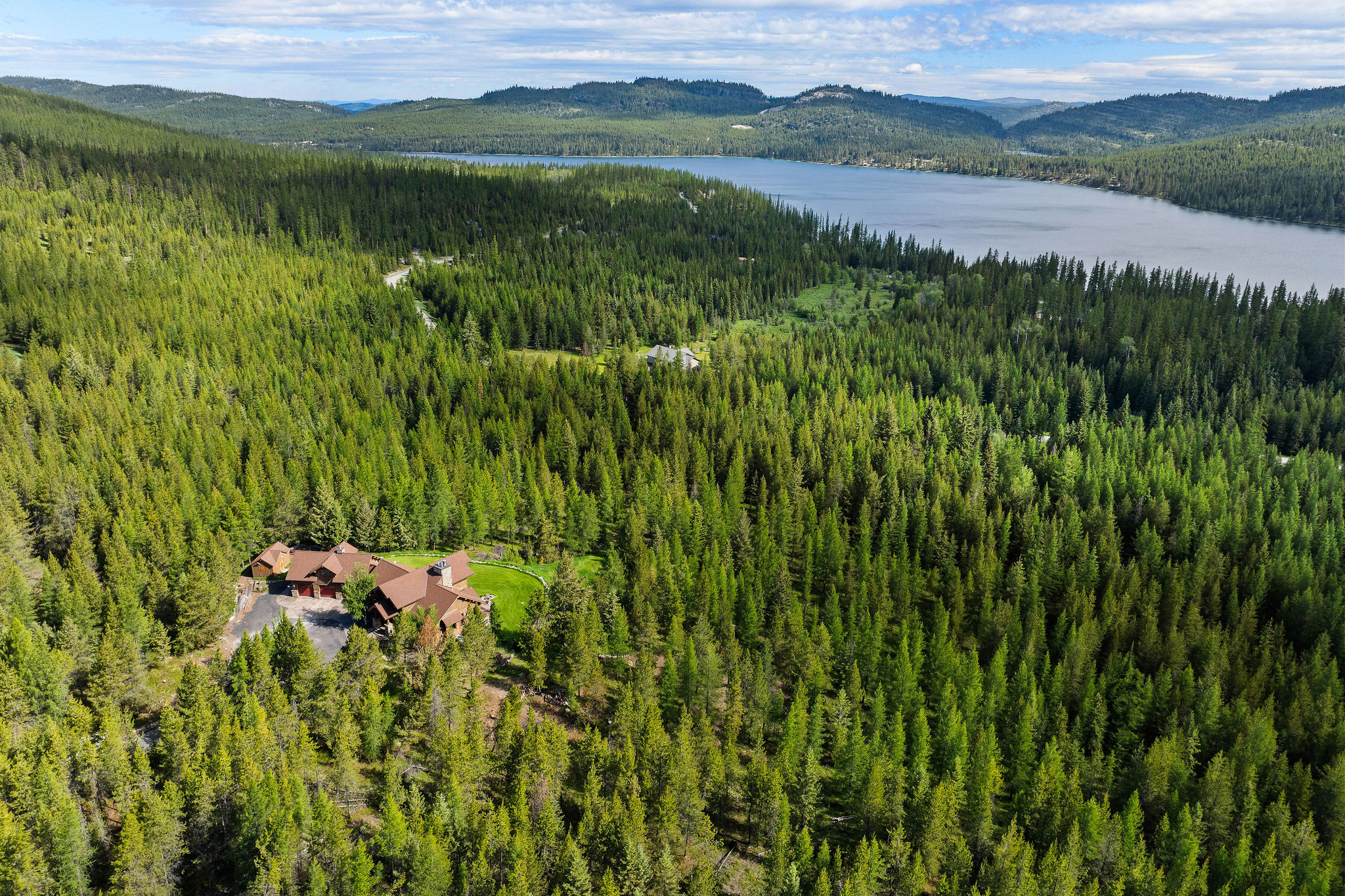 1145 S Mcgregor Lake Road Property Photo 3