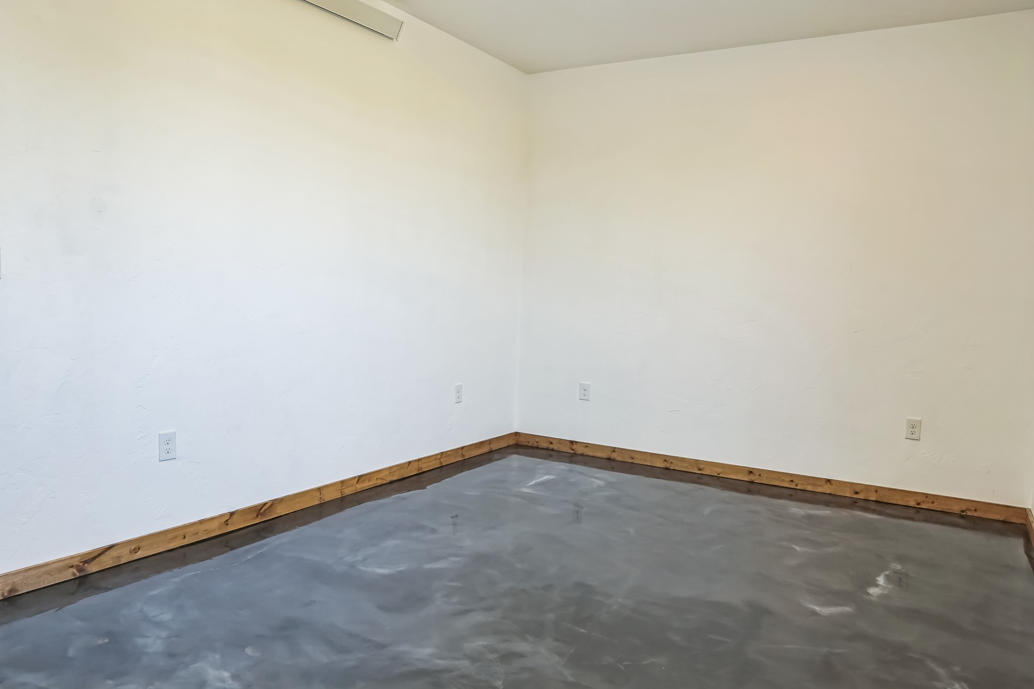 11 Honor Lane Property Photo 40