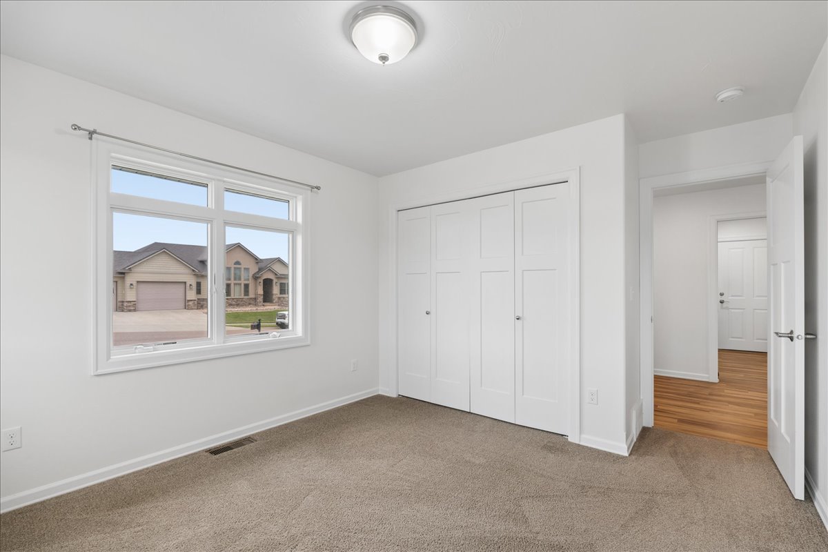 4708 11th Street Ne Property Photo 7
