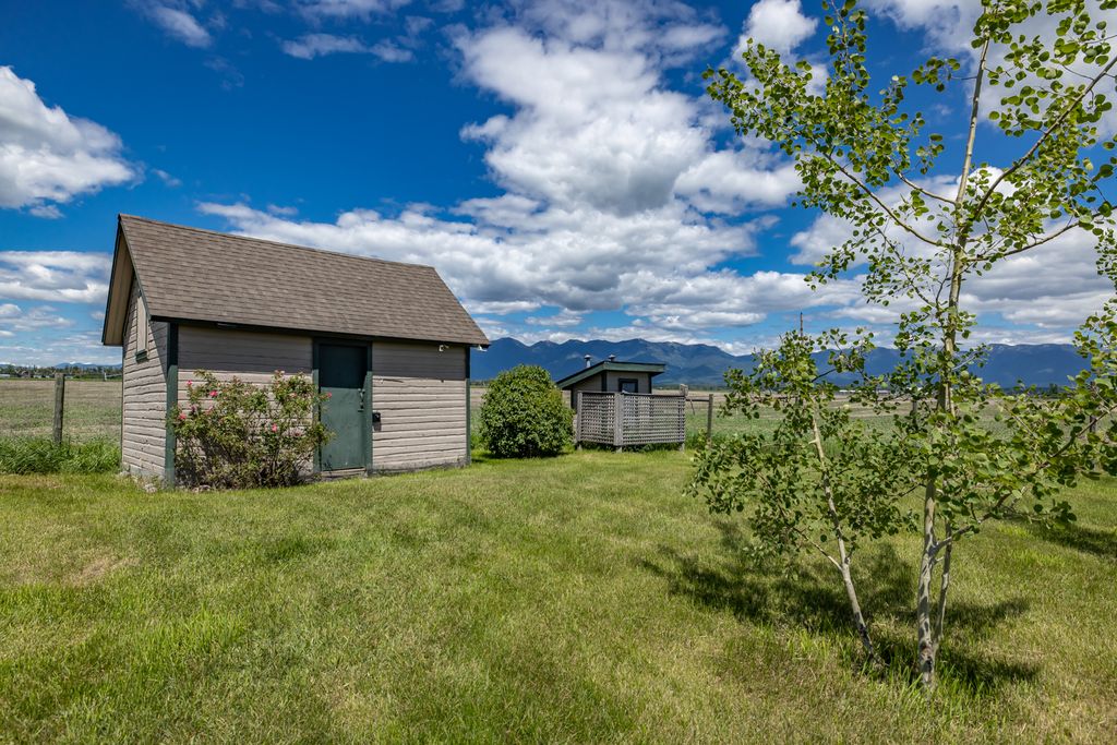 2405 Lower Valley Road Property Photo 14
