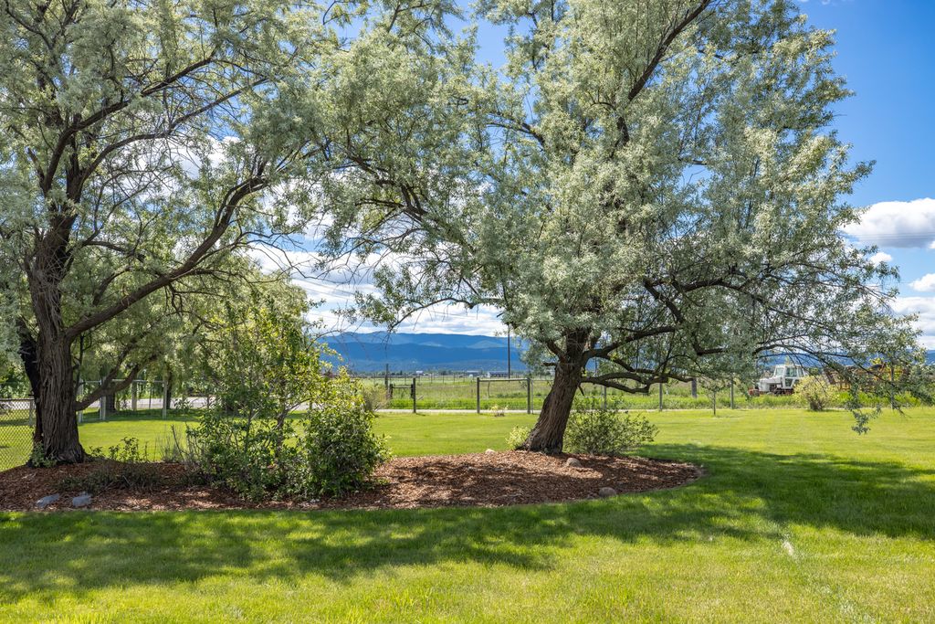 2405 Lower Valley Road Property Photo 22