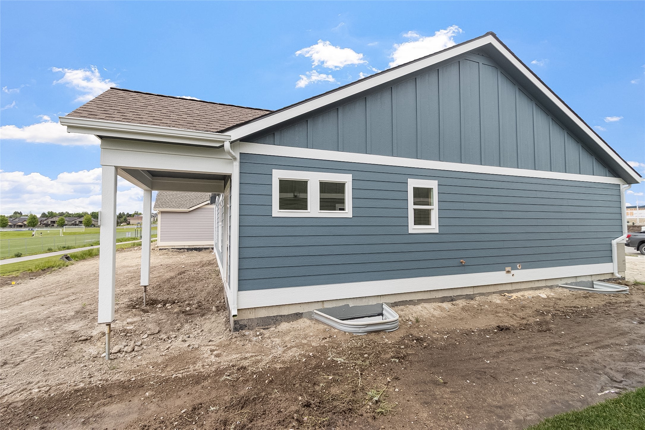 761 Foxglove Drive Property Photo 10