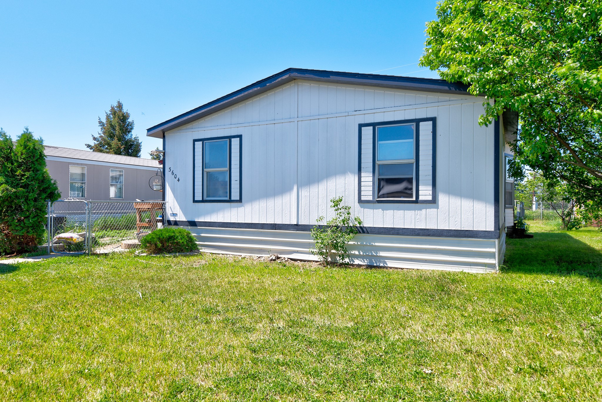 3604 Rainbow Drive Property Photo 1