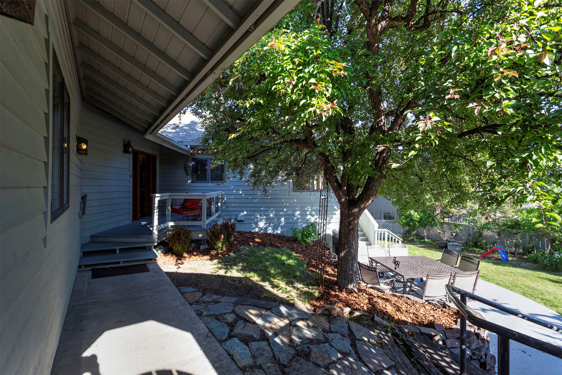 171 Fairway Drive Property Photo 3